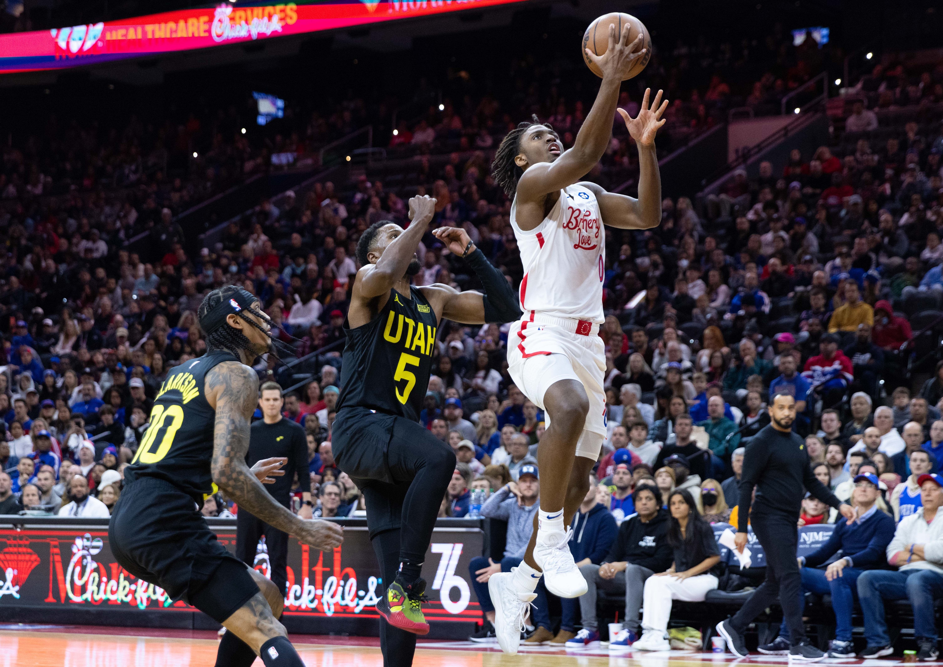 Milwaukee Bucks daily betting predictions Tyrese Maxey 76ers