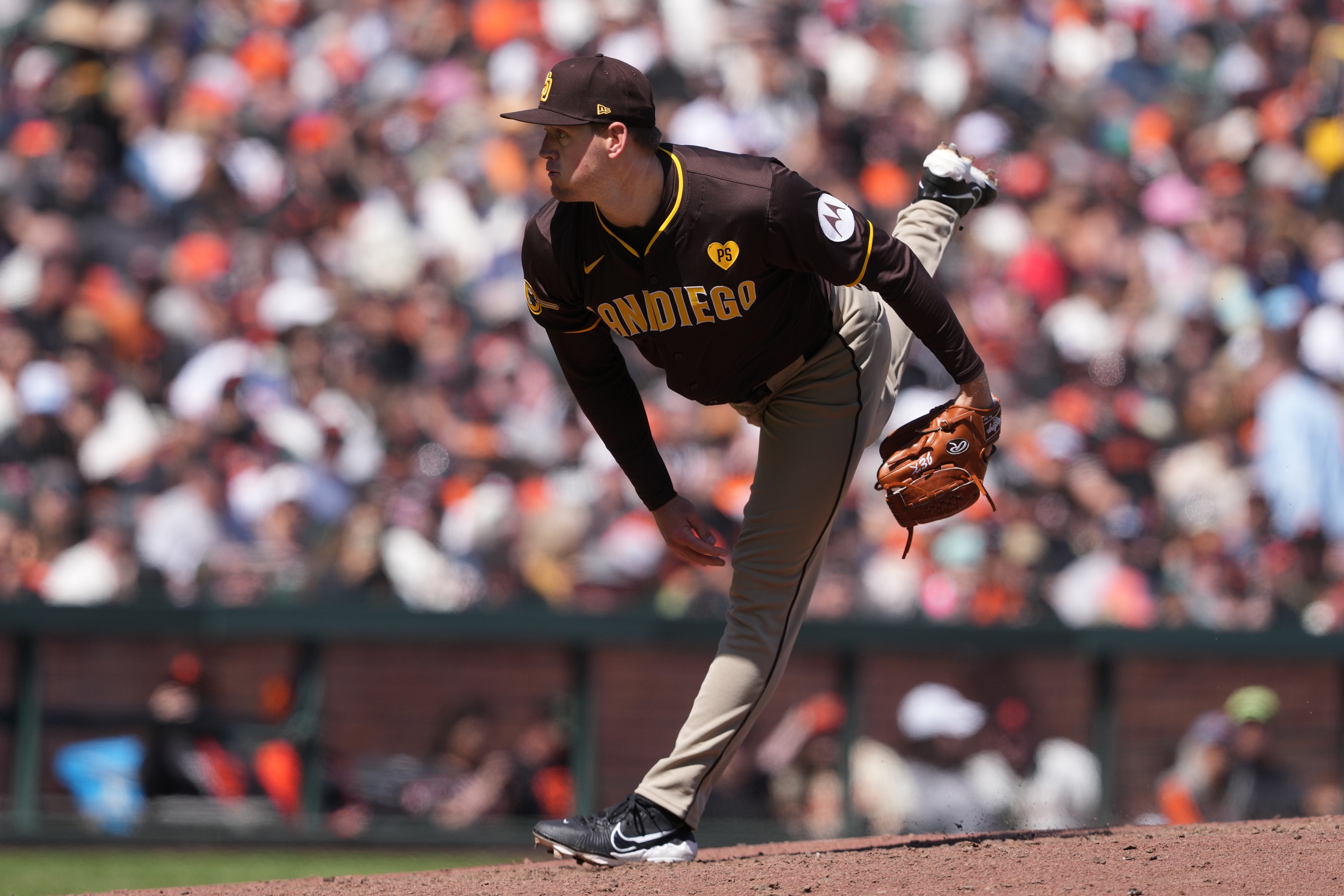 MLB hot and cold betting teams ATS and over under Stephen Kolek San Diego Padres