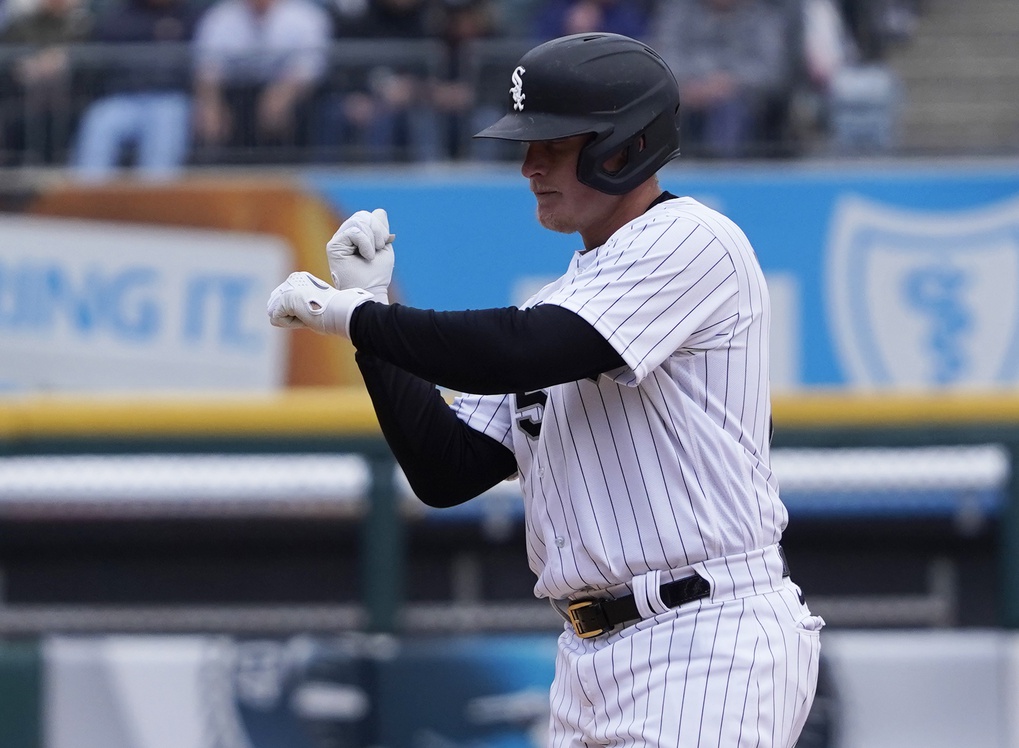 mlb picks Andrew Vaughn Chicago White Sox predictions best bet odds