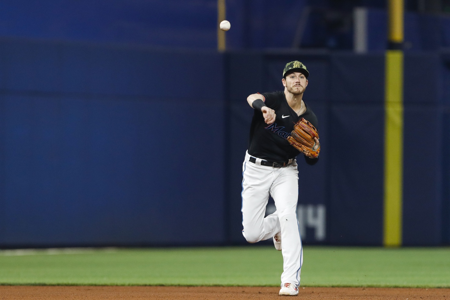 mlb picks Brian Anderson Miami Marlins predictions best bet odds