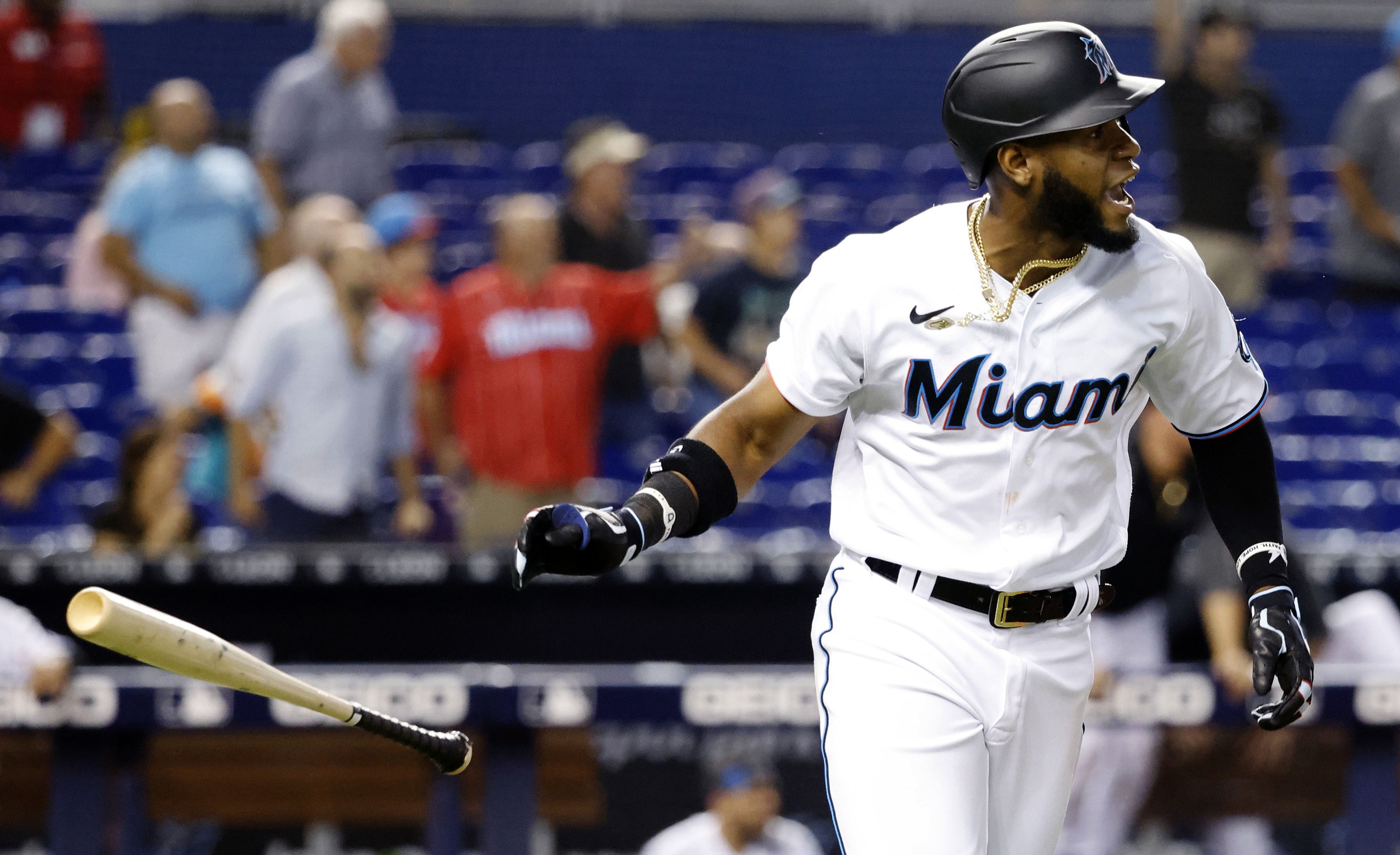 mlb picks Bryan De La Cruz miami marlins predictions best bet odds