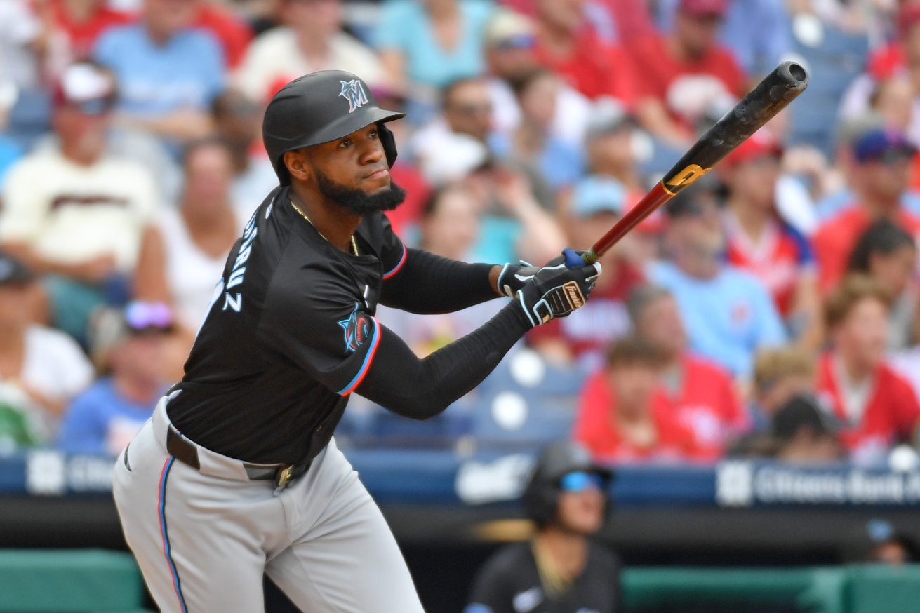 mlb picks Bryan De La Cruz Miami Marlins predictions best bet odds