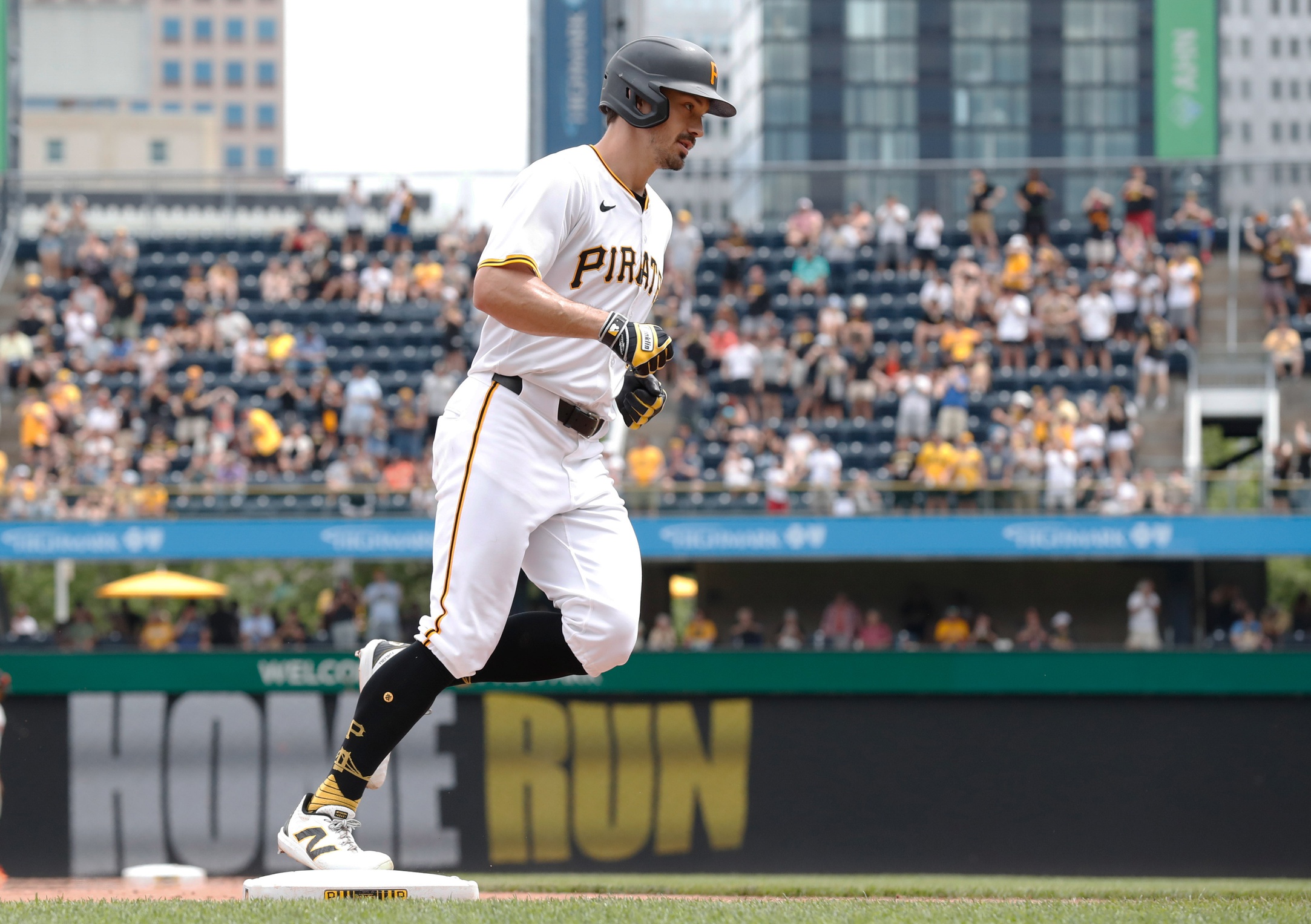mlb picks Bryan Reynolds Pittsburgh Pirates predictions best bet odds