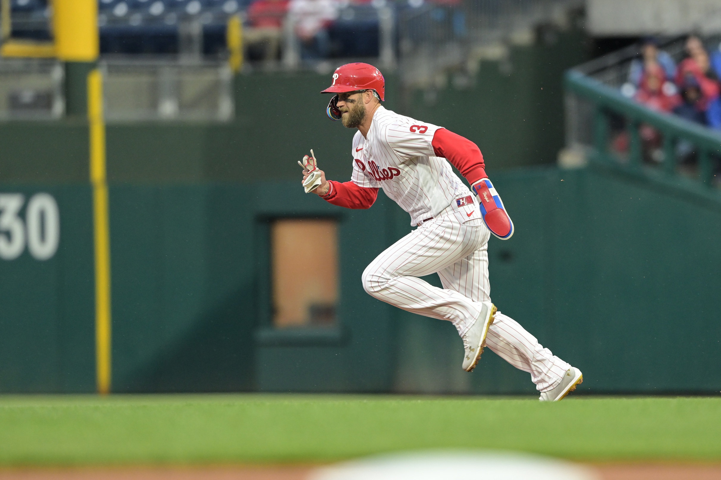 mlb picks Bryce Harper Philadelphia Phillies predictions best bet odds