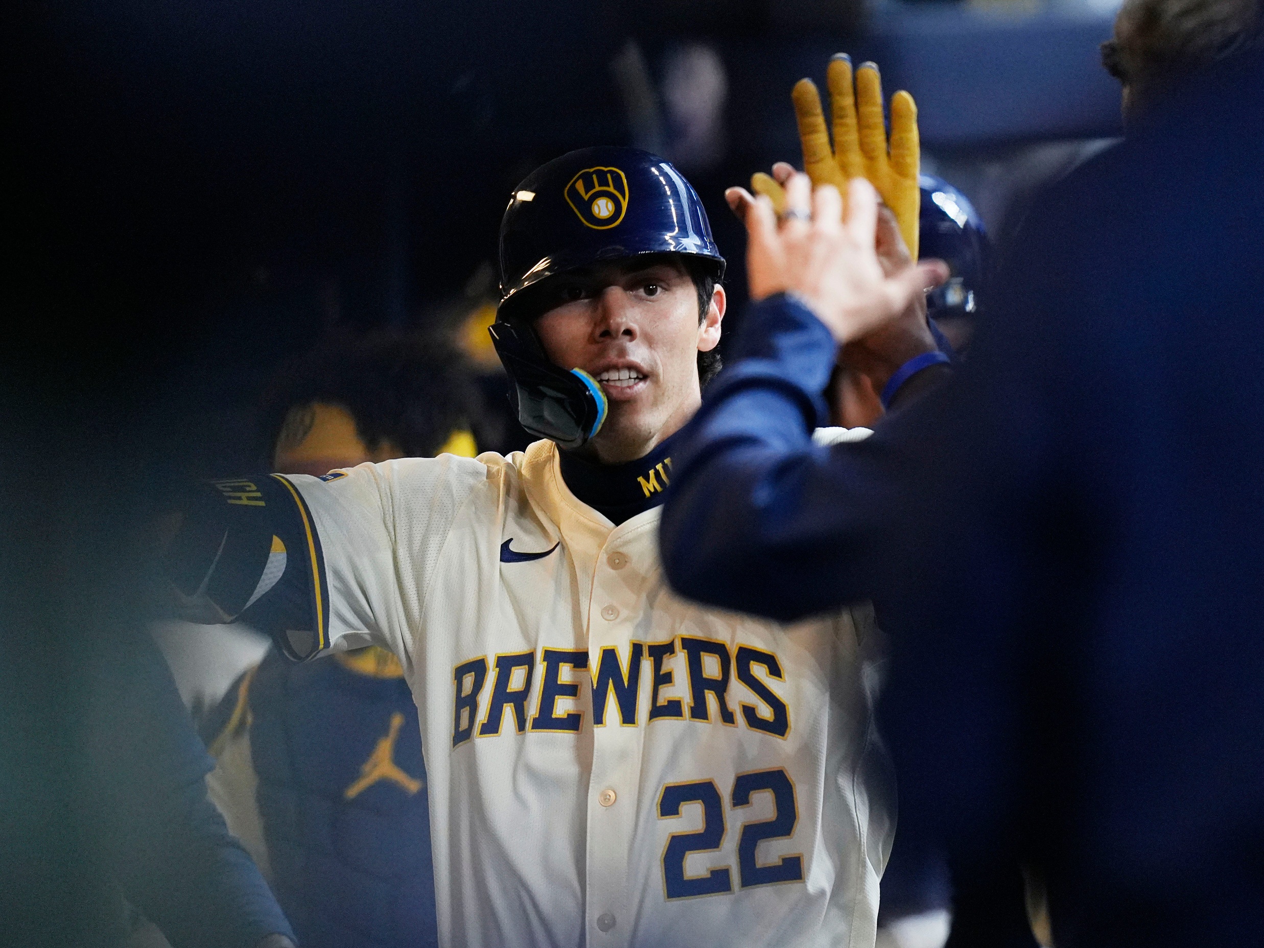 mlb picks Christian Yelich Milwaukee Brewers predictions best bet odds