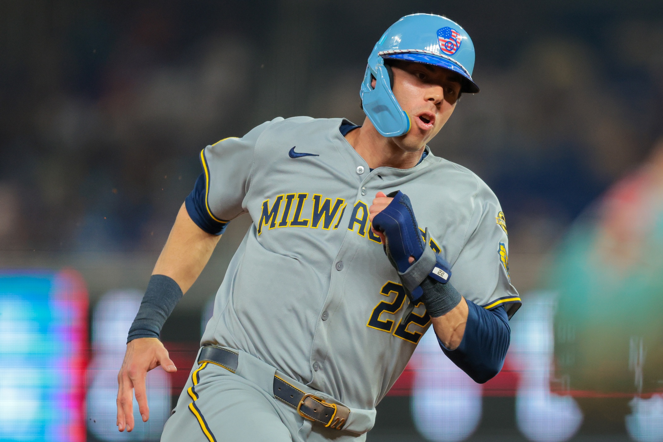 mlb picks Christian Yelich Milwaukee Brewers predictions best bet odds
