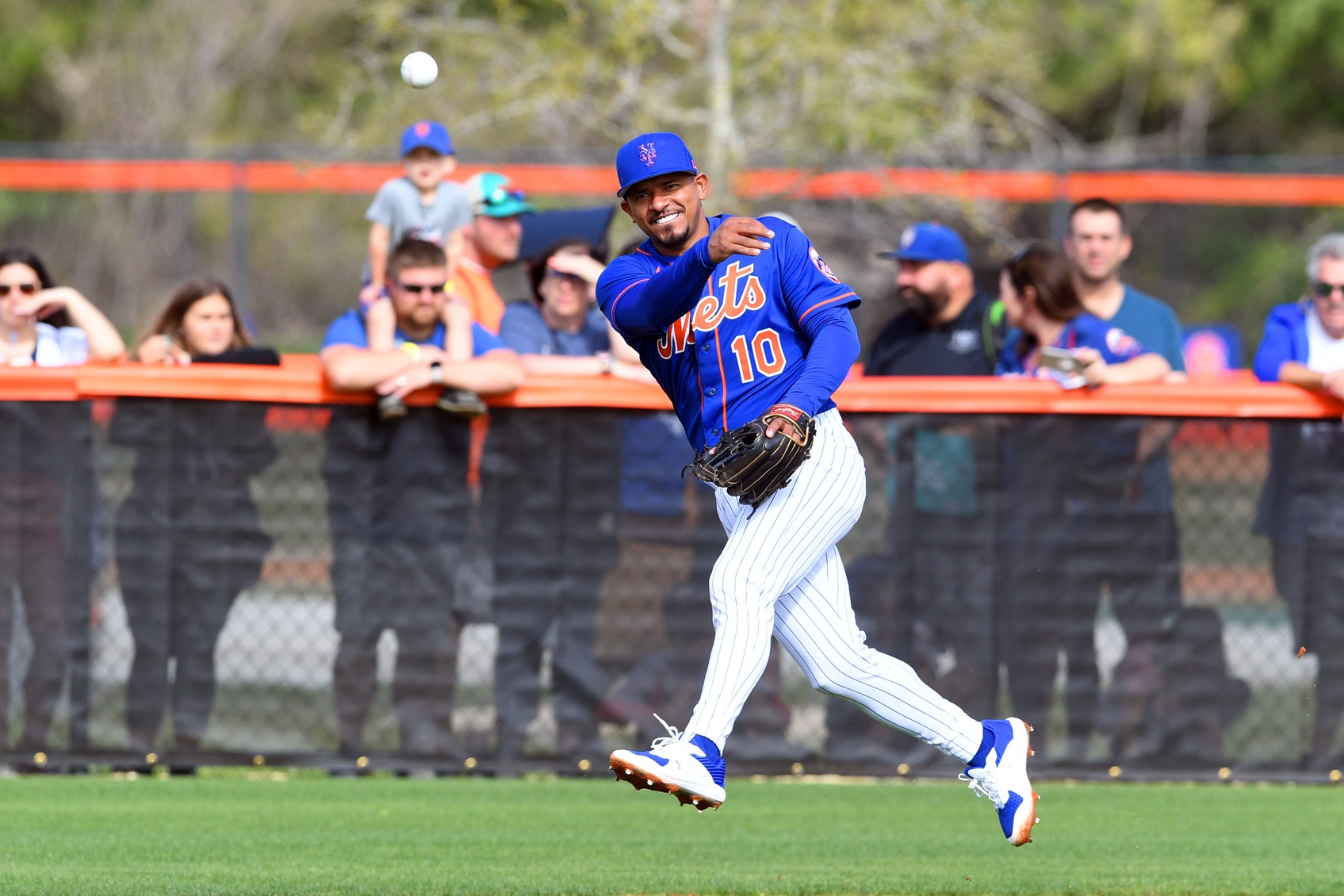 mlb picks Eduardo Escobar New York Mets predictions best bet odds