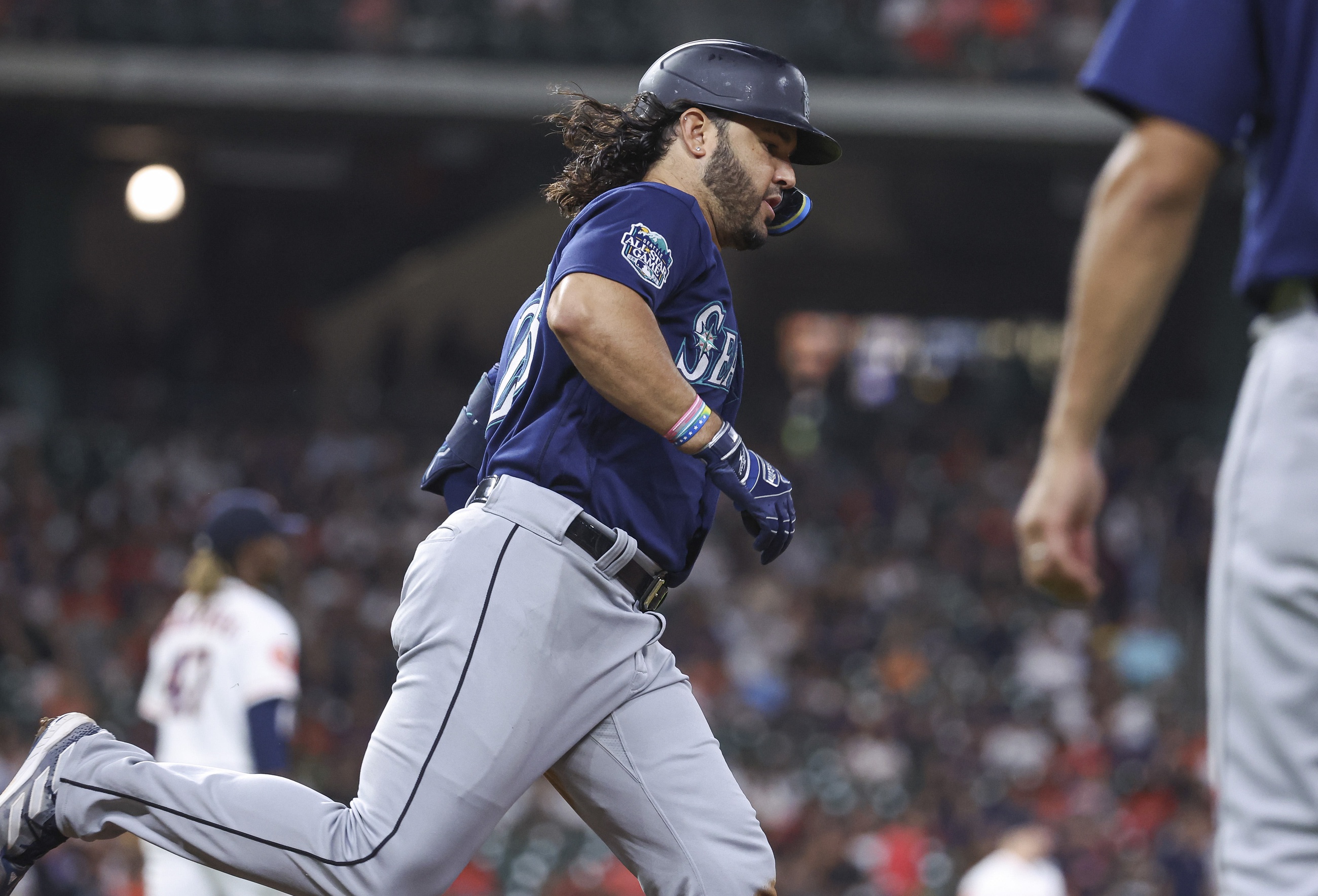 mlb picks Eugenio Suarez Seattle Mariners predictions best bet odds