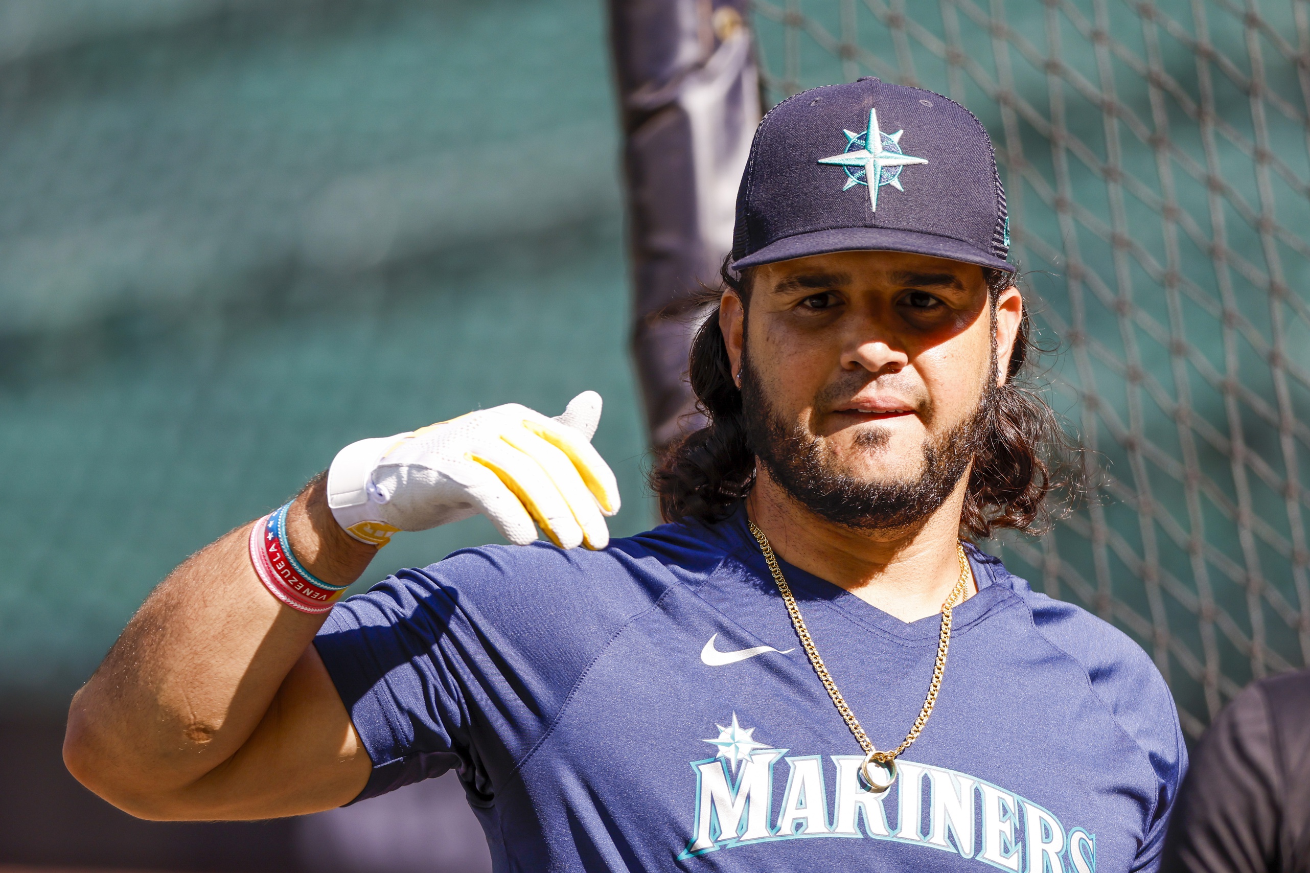 mlb picks Eugenio Suarez Seattle Mariners predictions best bet odds