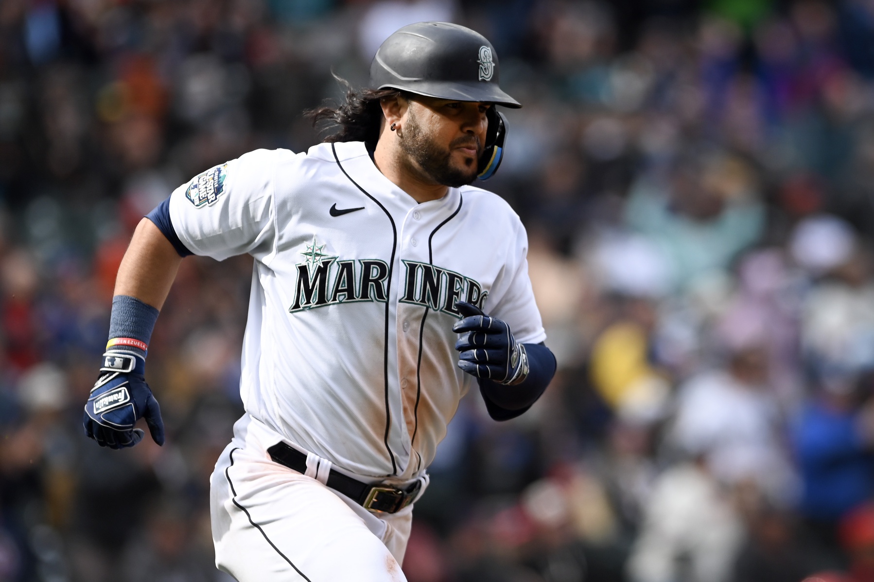 mlb picks Eugenio Suarez Seattle Mariners predictions best bet odds