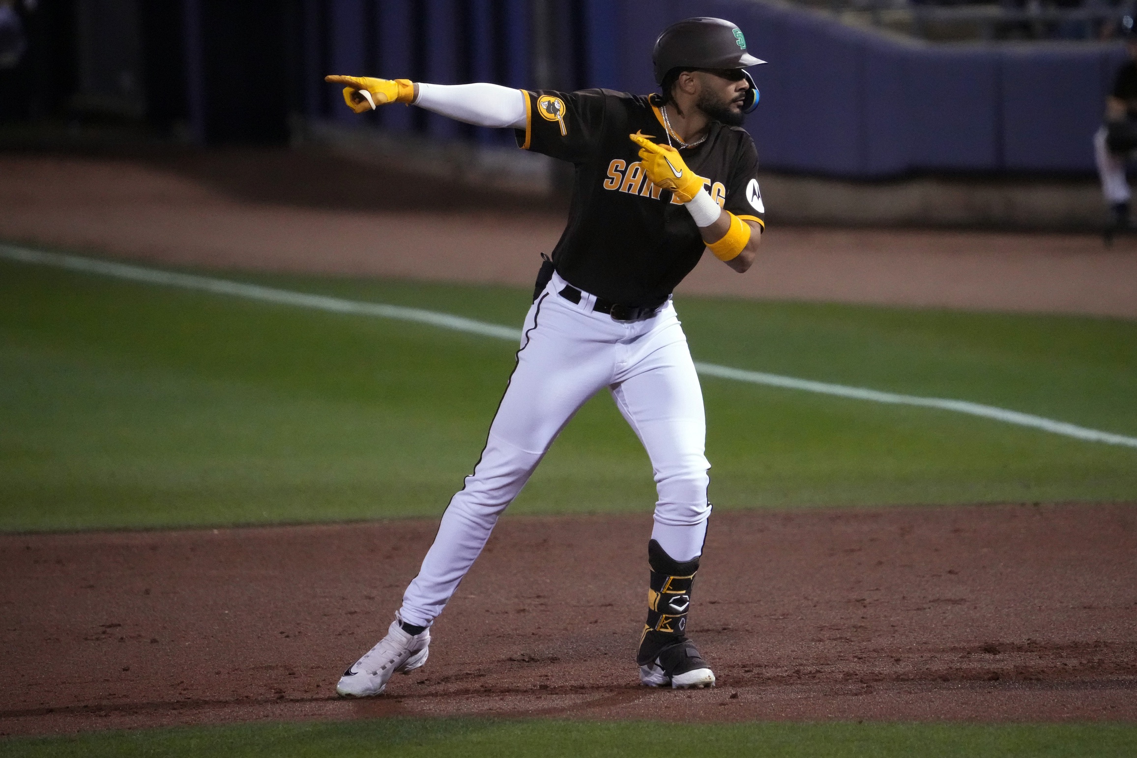 mlb picks Fernando Tatis San Diego Padres predictions best bet odds