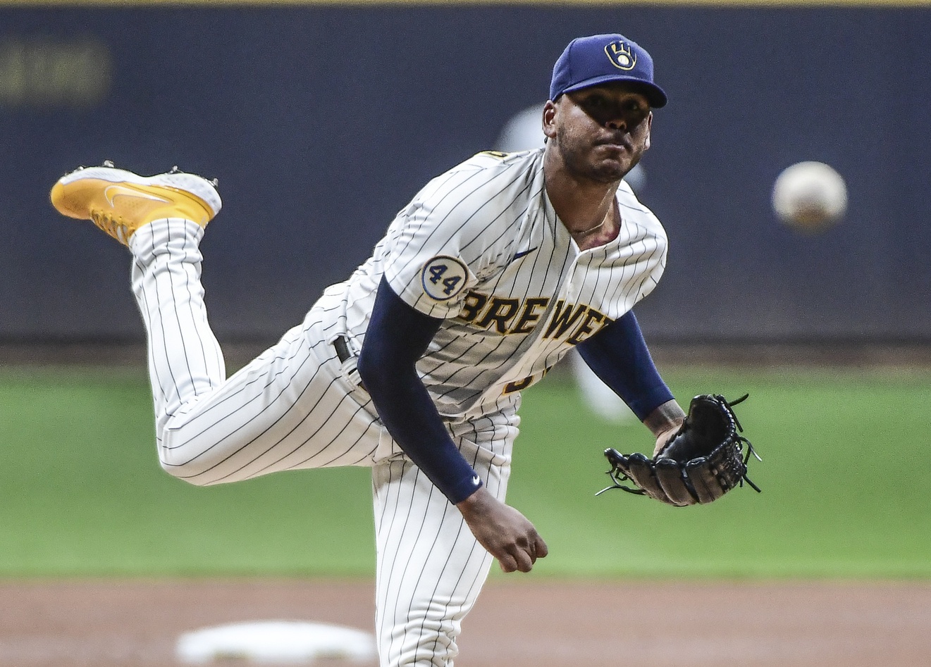 mlb picks Freddy Peralta milwaukee brewers predictions best bet odds
