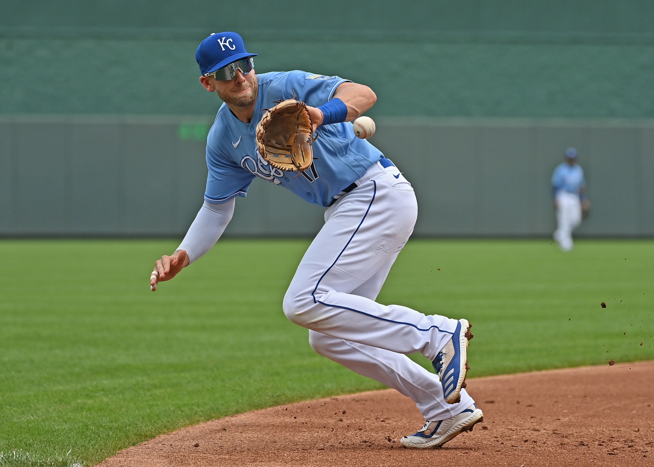 mlb picks Hunter Dozier kansas city royals predictions best bet odds