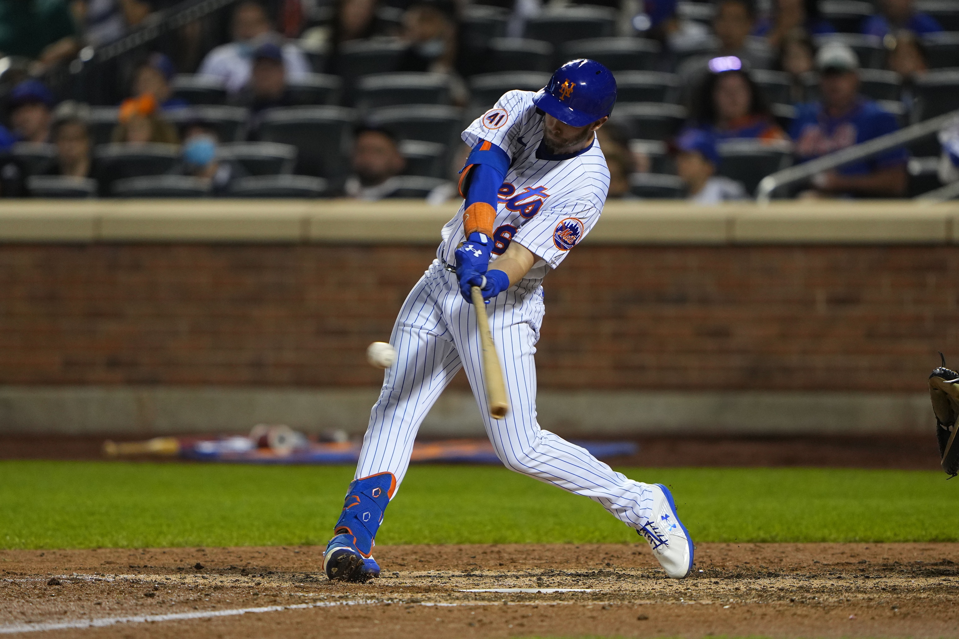 mlb picks Jeff McNeil new york mets predictions best bet odds