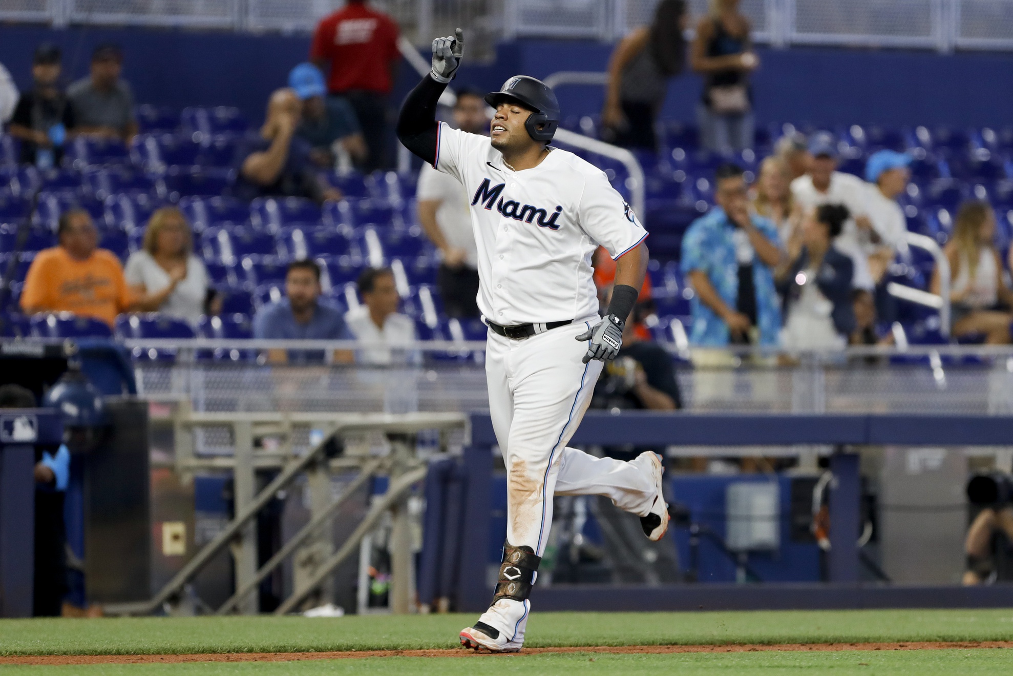 mlb picks Jesus Aguilar Miami Marlins predictions best bet odds