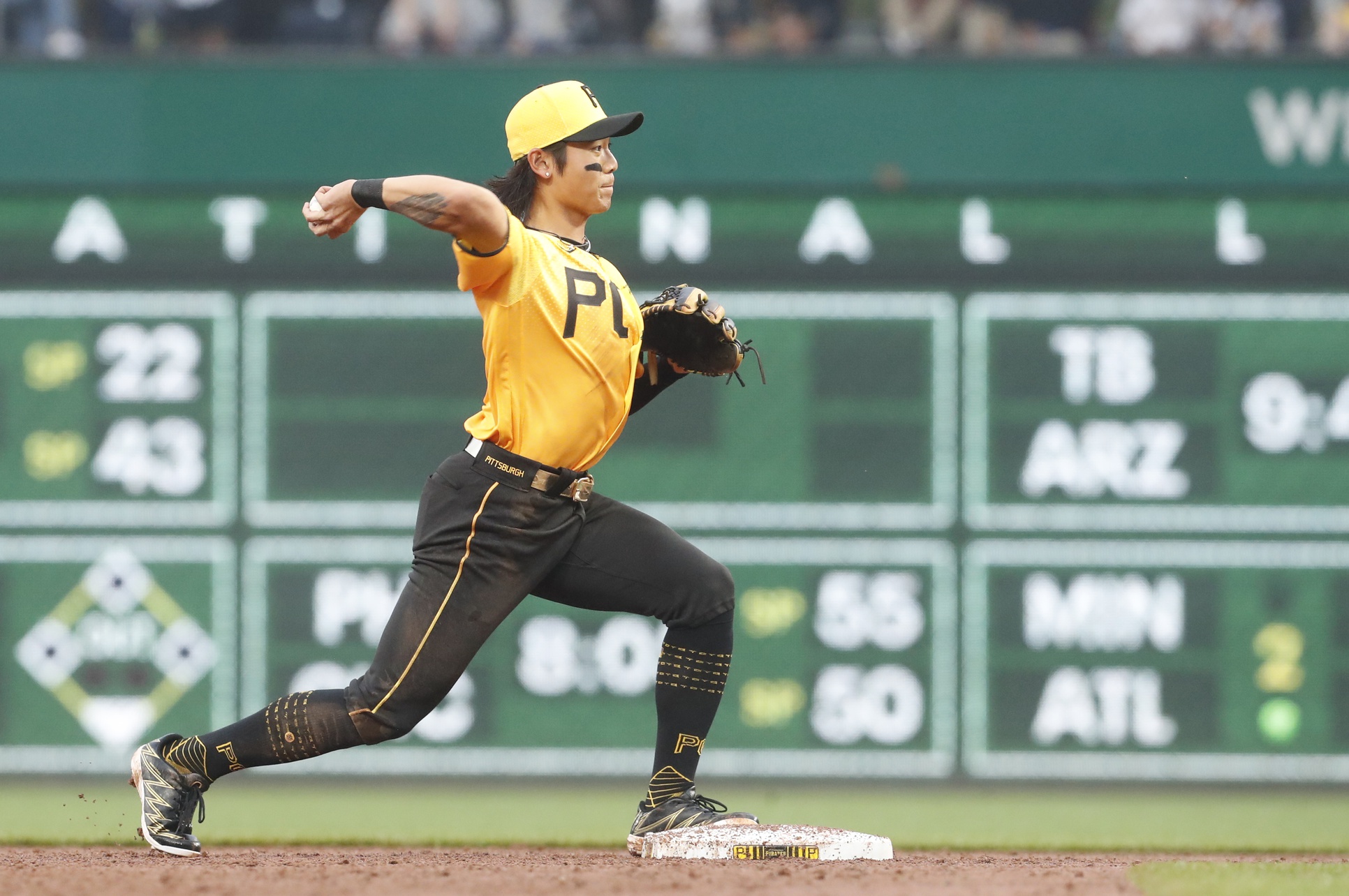 mlb picks Ji Hwan Bae Pittsburgh Pirates predictions best bet odds
