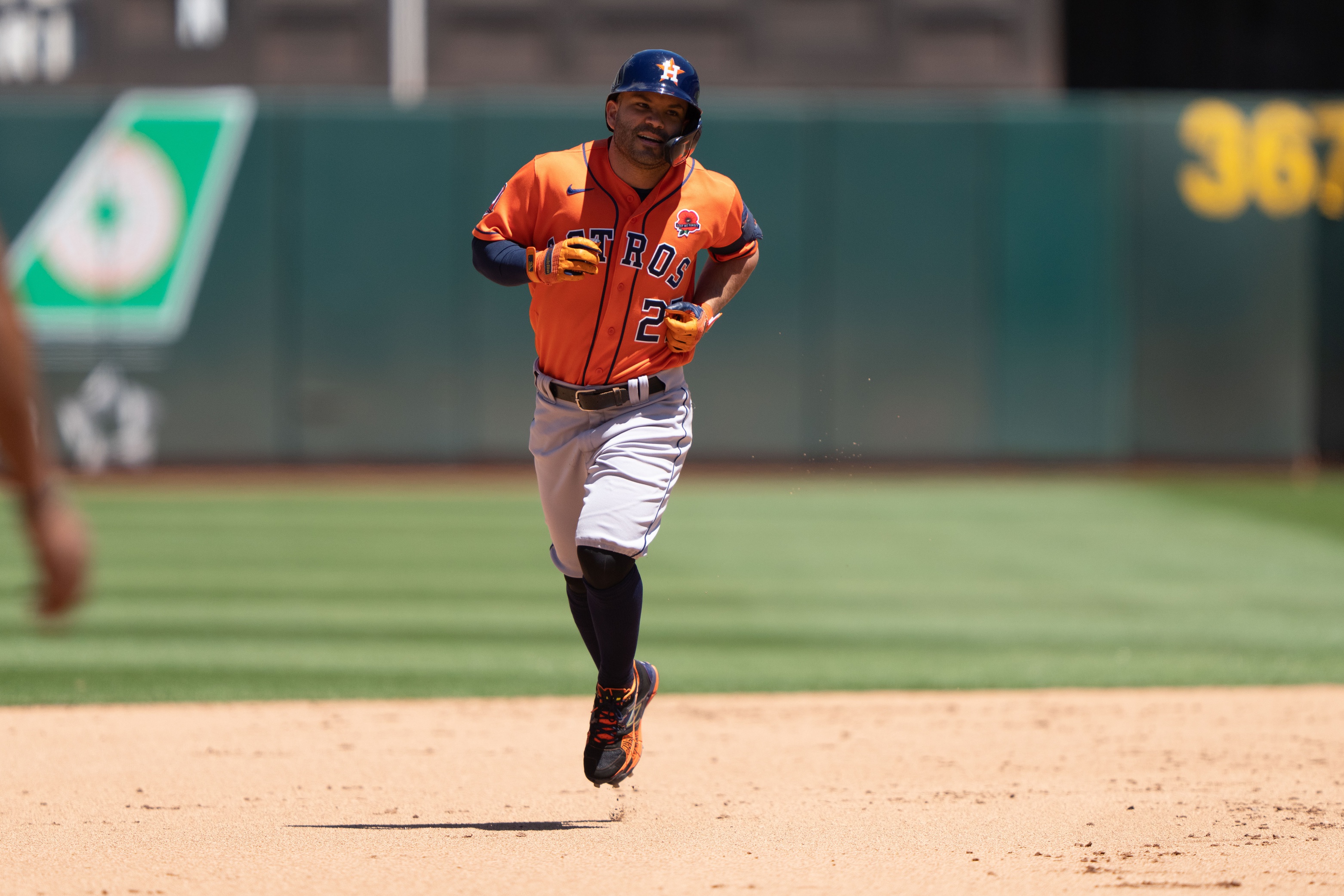 mlb picks Jose Altuve Houston Astros predictions best bet odds