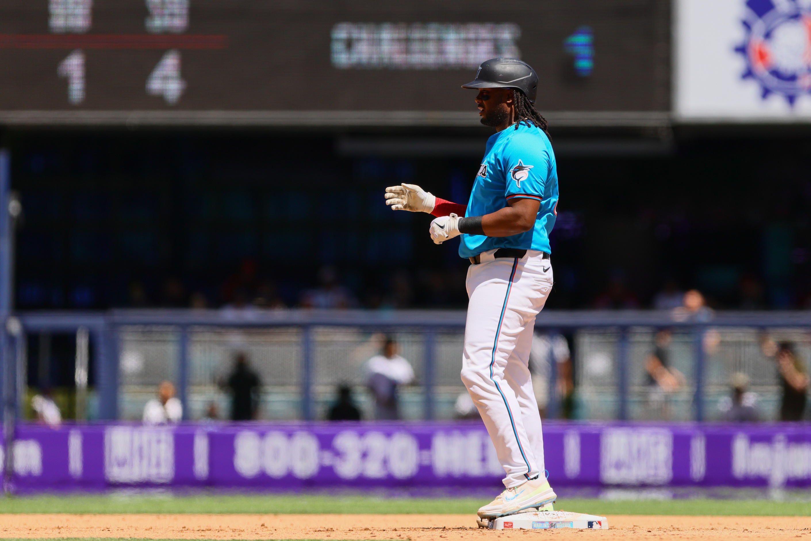 mlb picks Josh Bell Miami Marlins predictions best bet odds