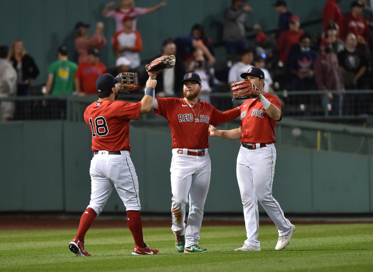 mlb picks Kyle Schwarber boston red sox predictions best bet odds