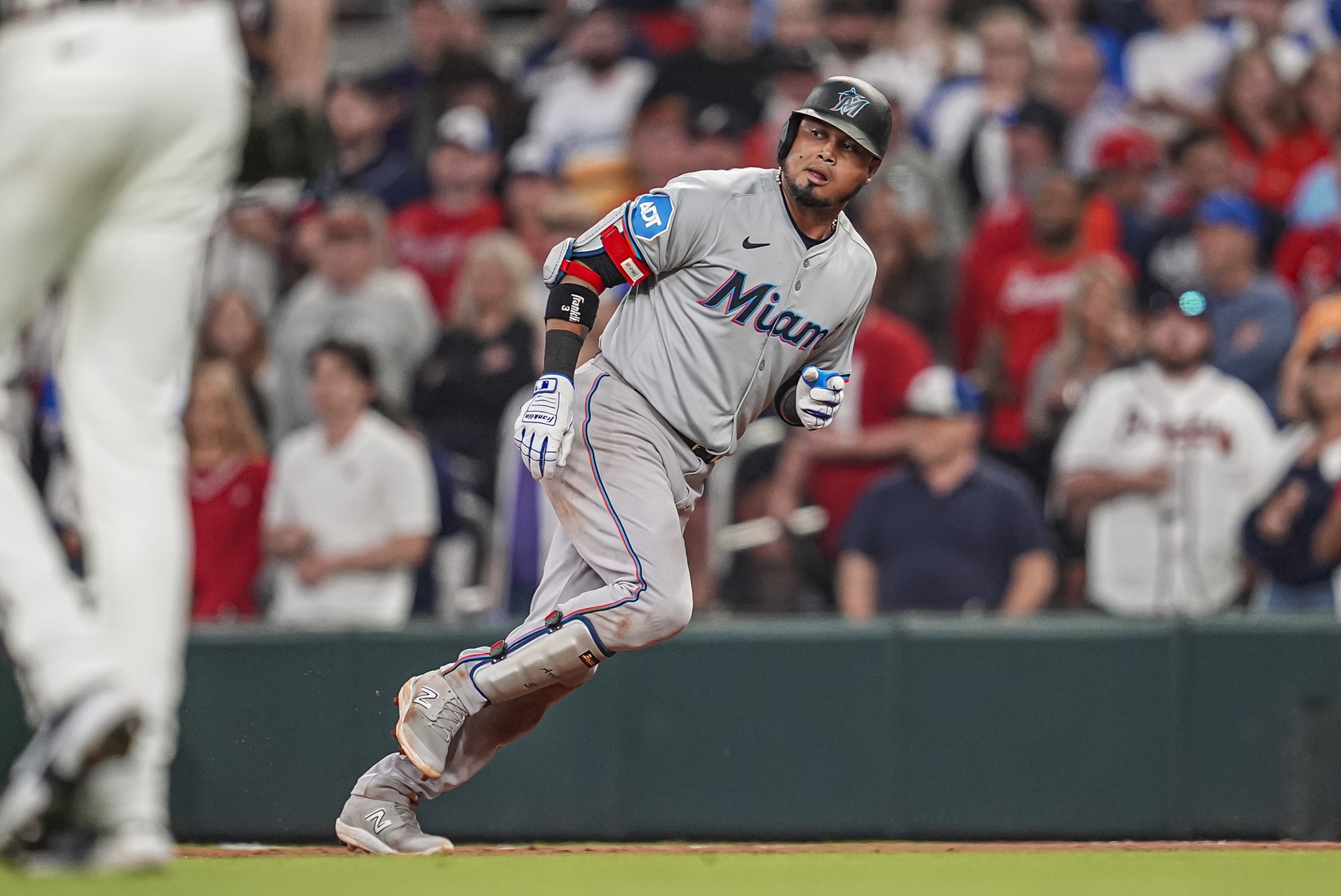 mlb picks Luis Arraez Miami Marlins predictions best bet odds