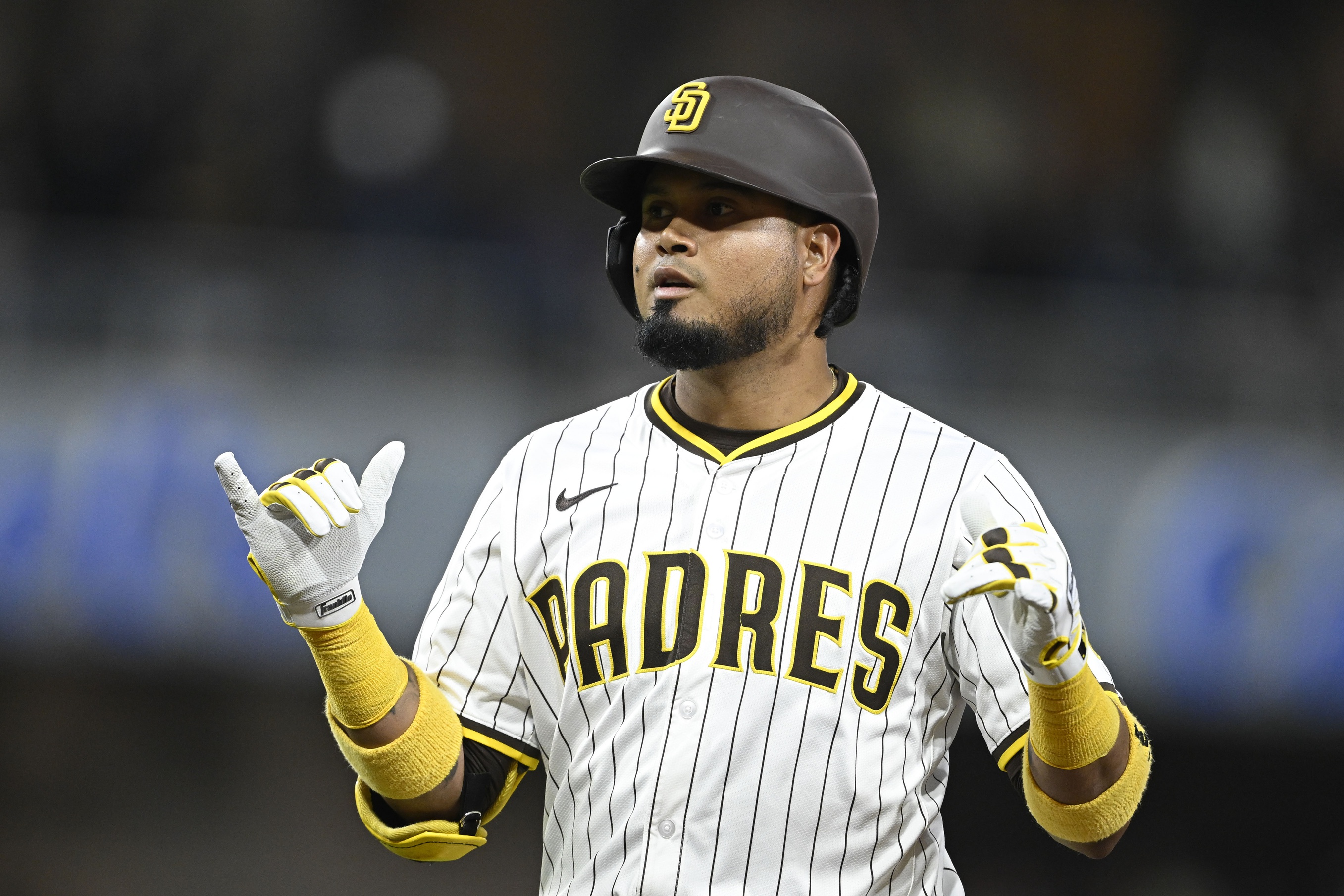 mlb picks Luis Arraez San Diego Padres predictions best bet odds