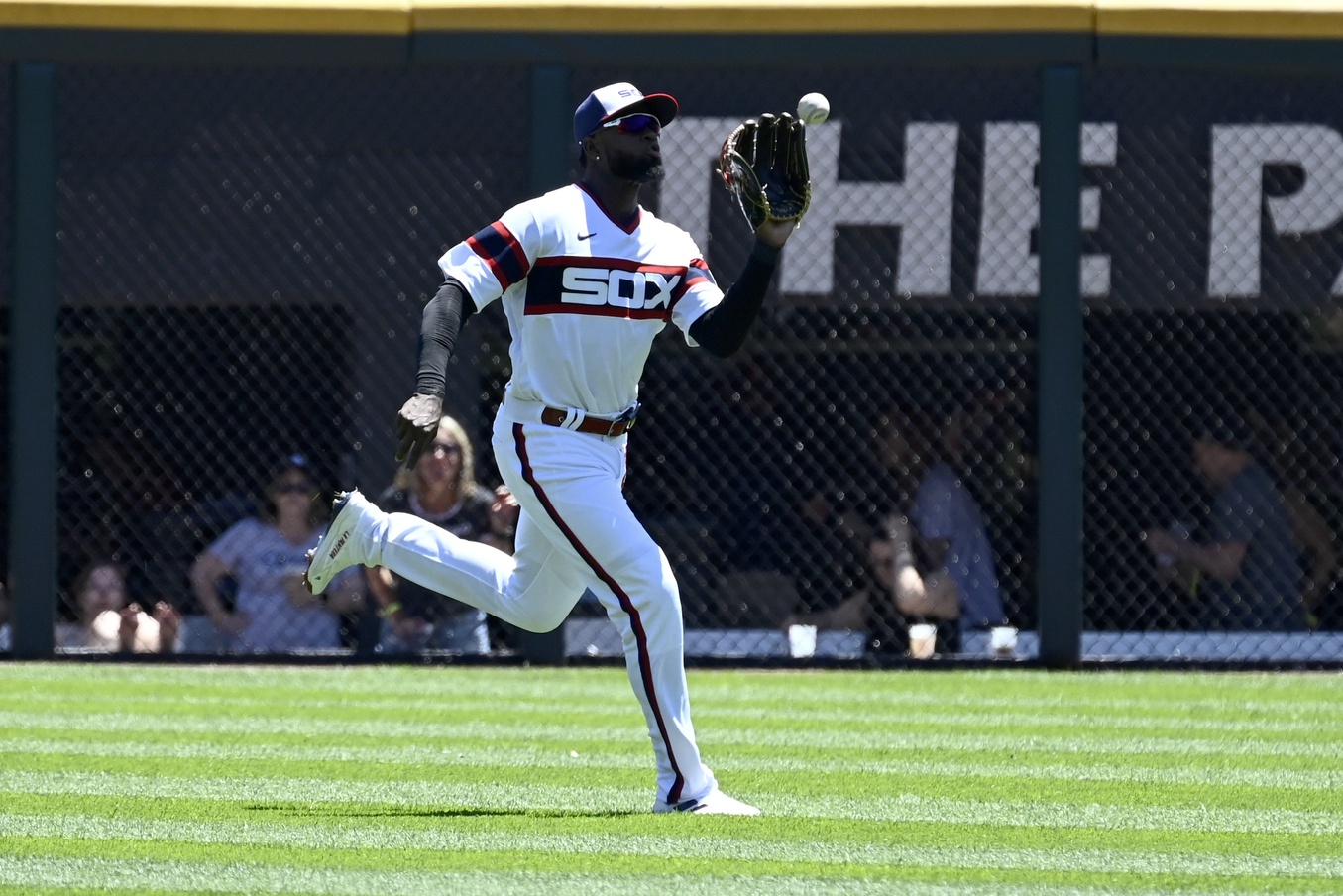 mlb picks Luis Robert Chicago White Sox predictions best bet odds