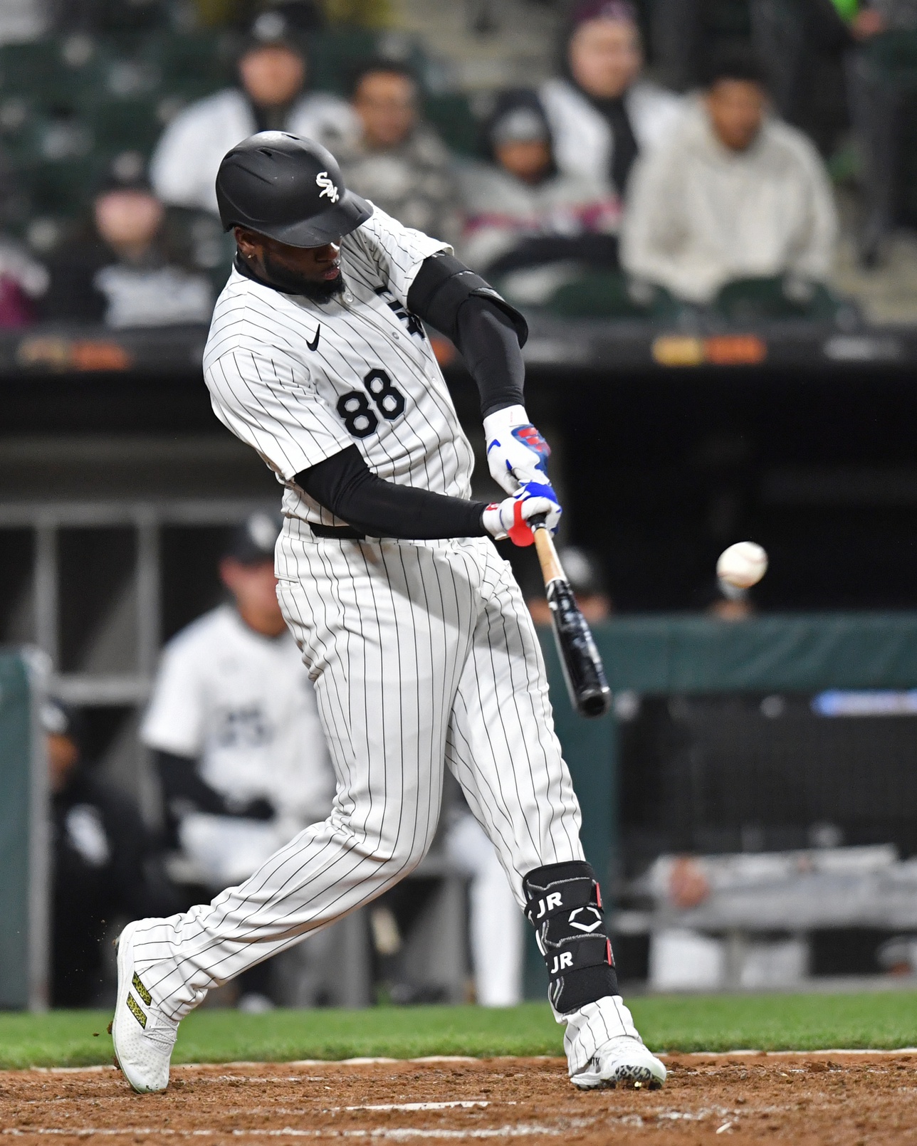 mlb picks Luis Robert Chicago White Sox predictions best bet odds