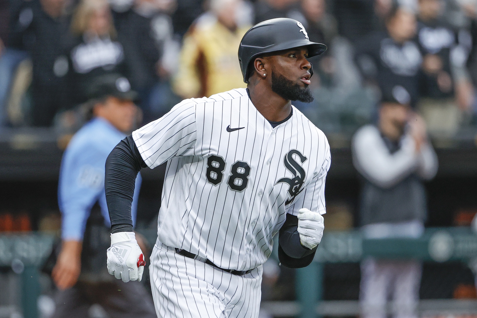 mlb picks Luis Robert Chicago White Sox predictions best bet odds