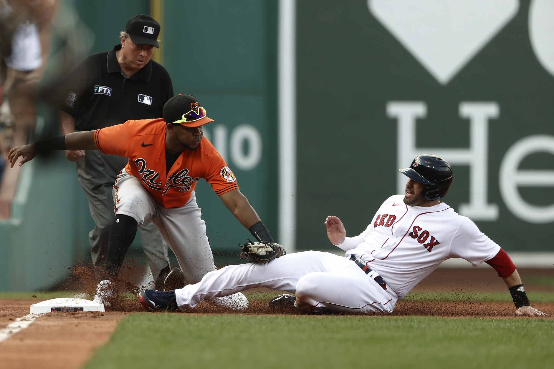 mlb picks Maikel Franco baltimore orioles predictions best bet odds