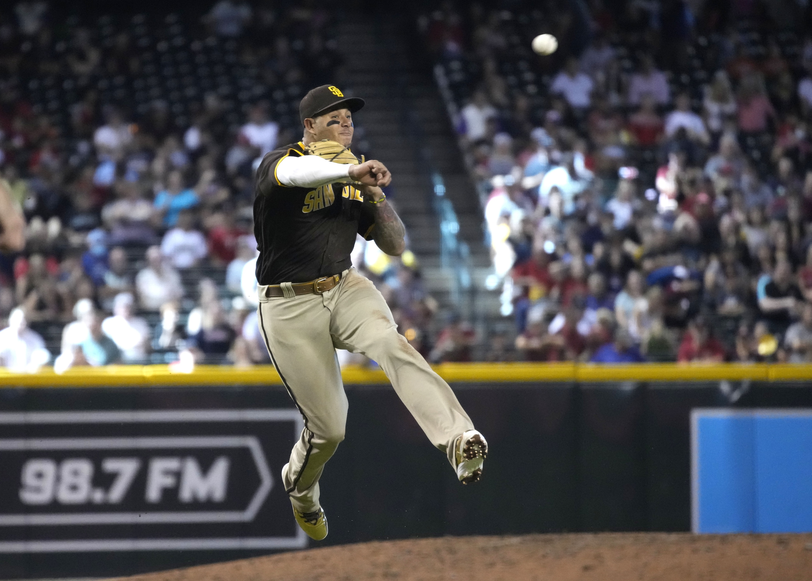 mlb picks Manny Machado san diego padres predictions best bet odds