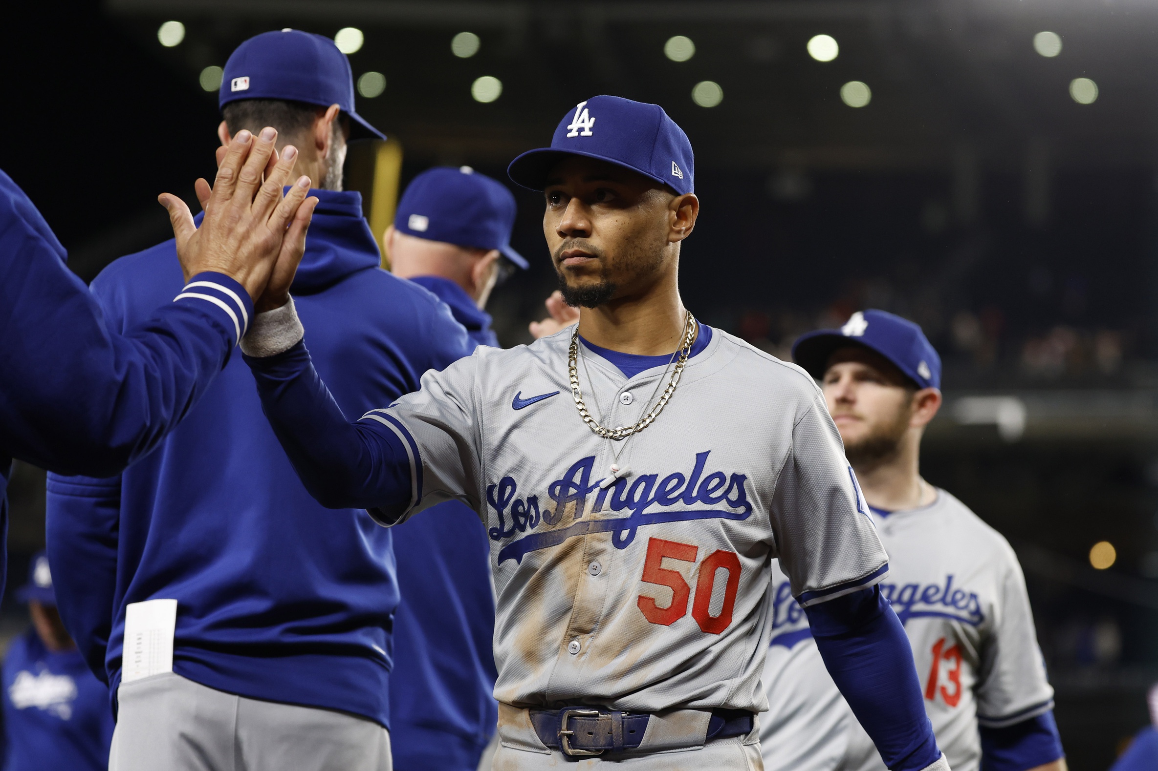 mlb picks Mookie Betts Los Angeles Dodgers predictions best bet odds