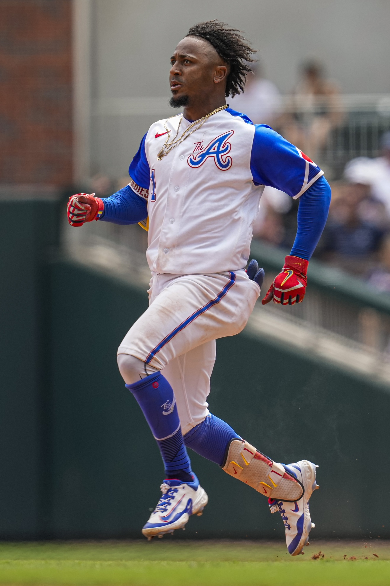 mlb picks Ozzie Albies Atlanta Braves predictions best bet odds