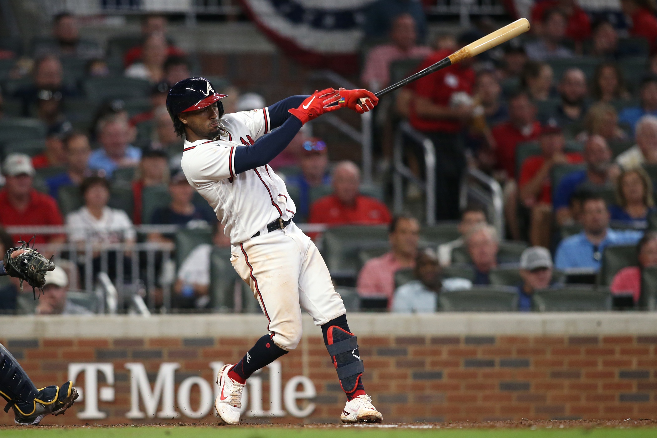 mlb picks Ozzie Albies atlanta braves predictions best bet odds