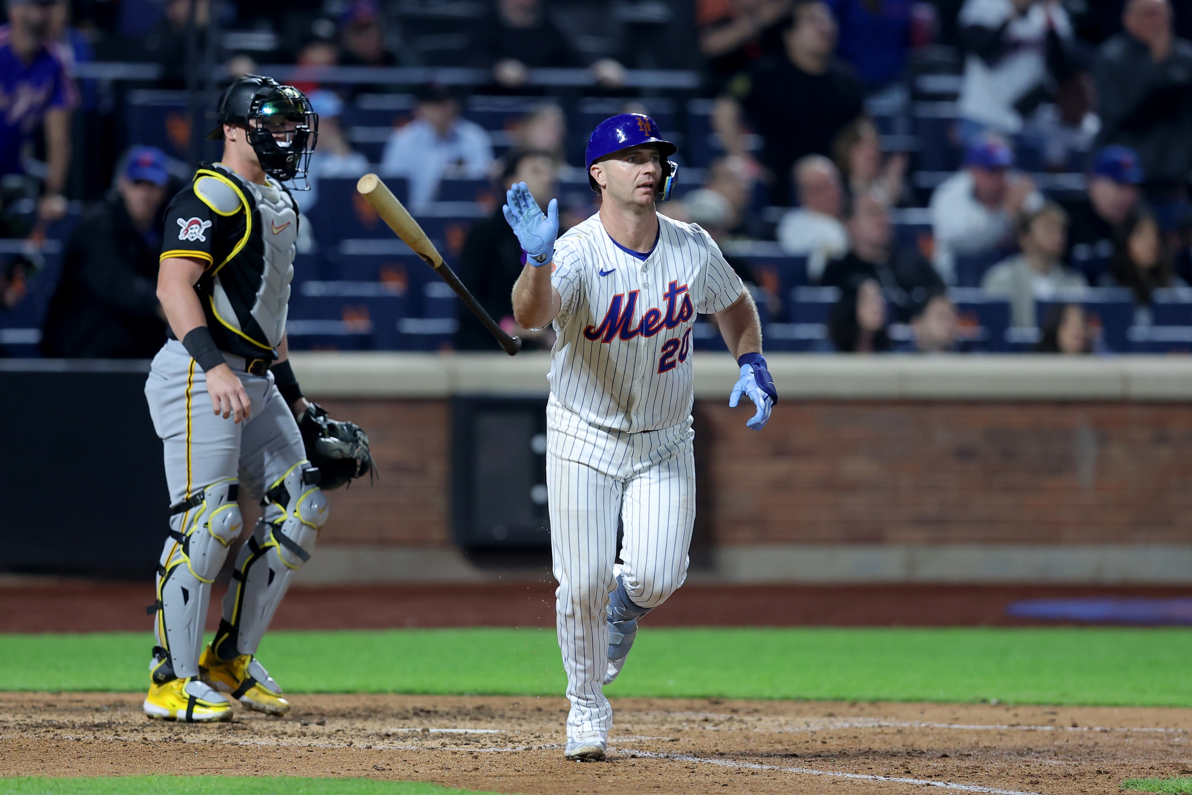 mlb picks Pete Alonso New York Mets predictions best bet odds