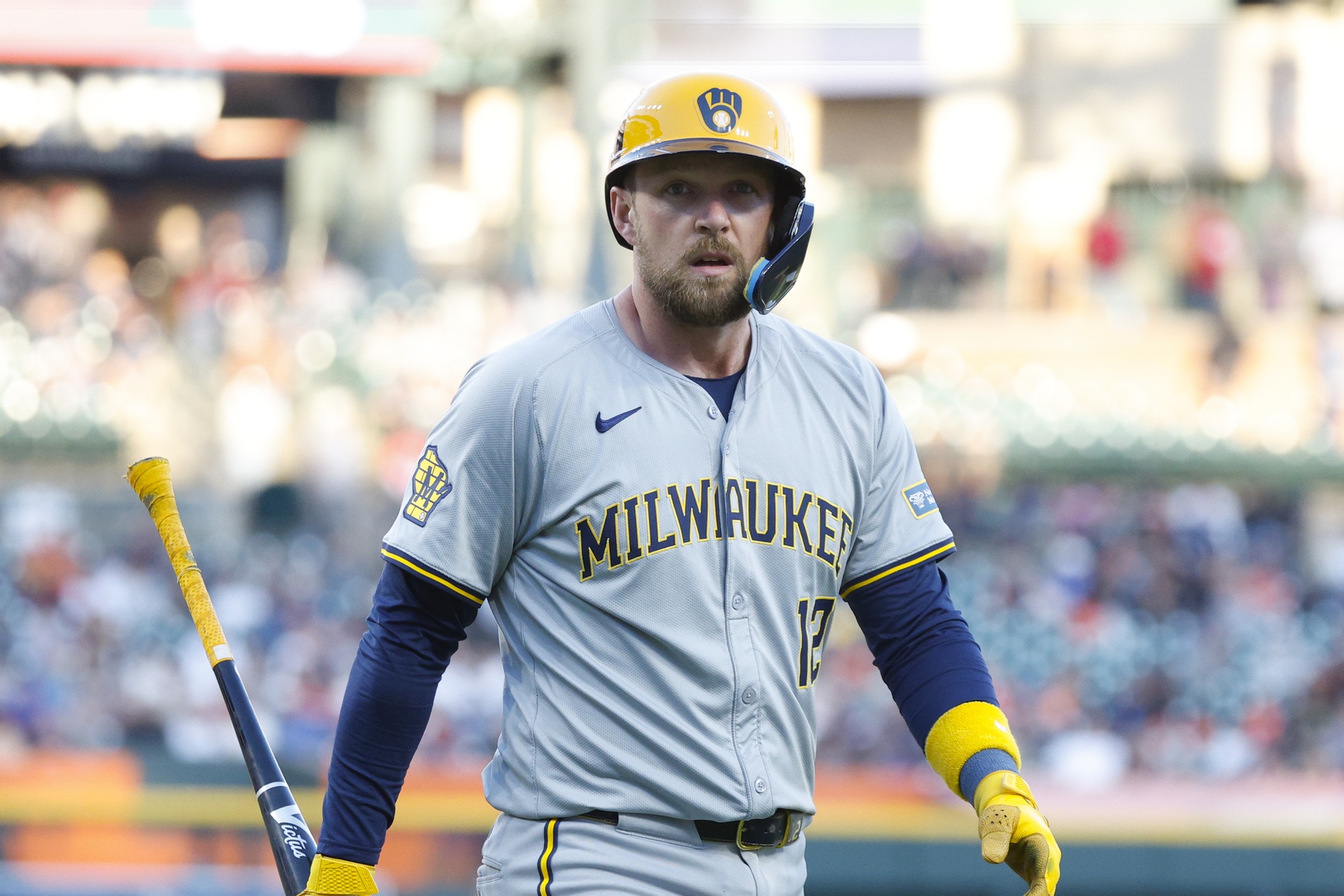 mlb picks Rhys Hoskins Milwaukee Brewers predictions best bet odds