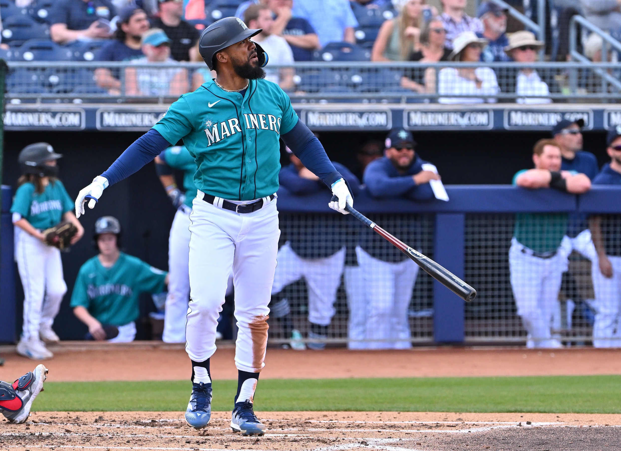 mlb picks Teoscar Hernandez Seattle Mariners predictions best bet odds