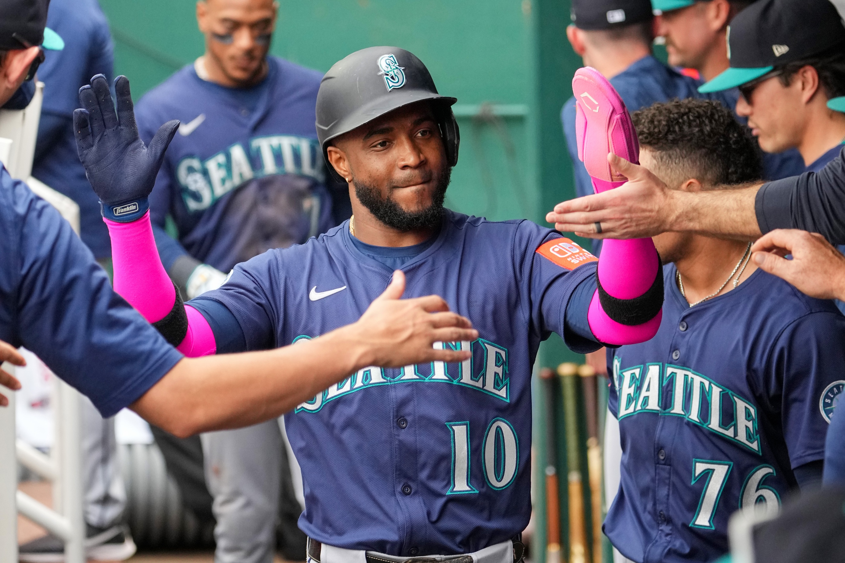 mlb picks Victor Robles Seattle Mariners predictions best bet odds