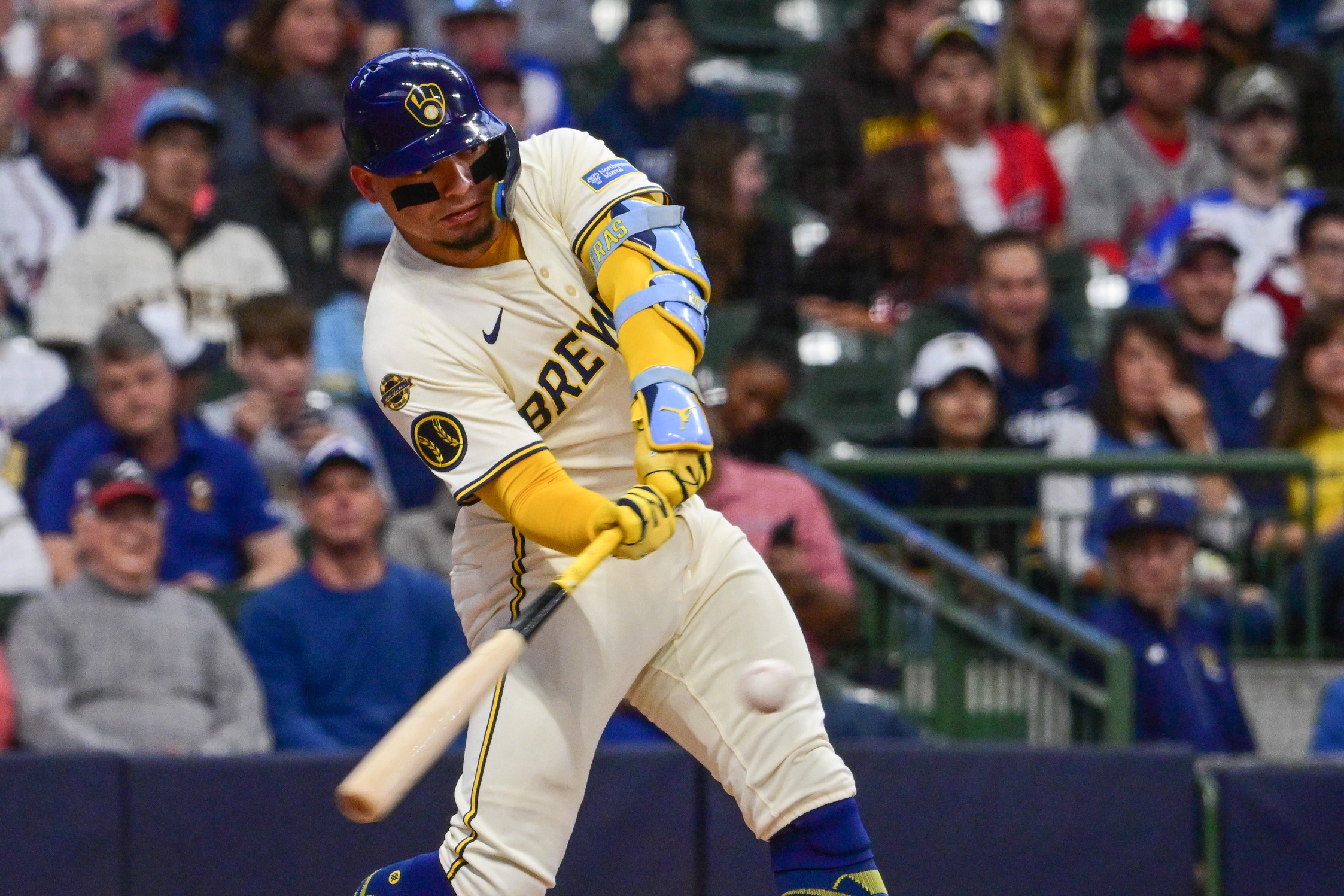 mlb picks William Contreras Milwaukee Brewers predictions best bet odds