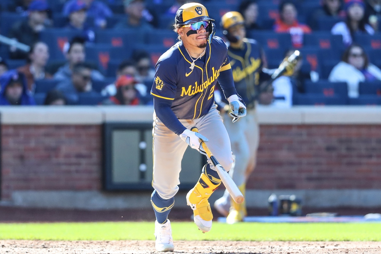 mlb picks William Contreras Milwaukee Brewers predictions best bet odds