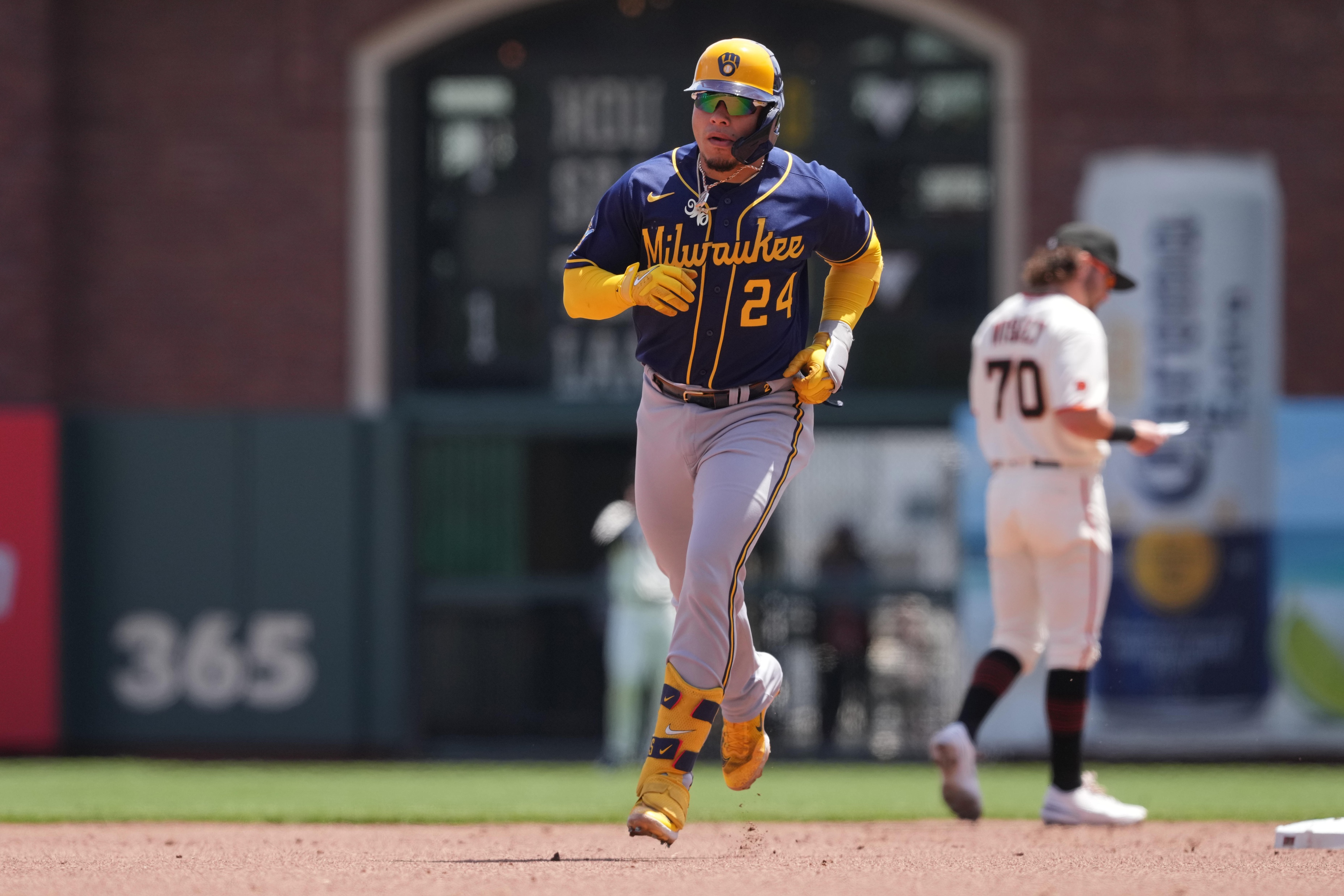 mlb picks William Contreras Milwaukee Brewers predictions best bet odds
