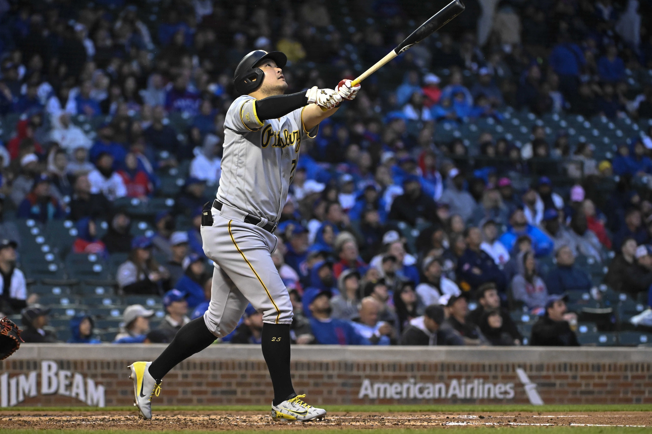 mlb picks Yoshi Tsutsugo Pittsburgh Pirates predictions best bet odds