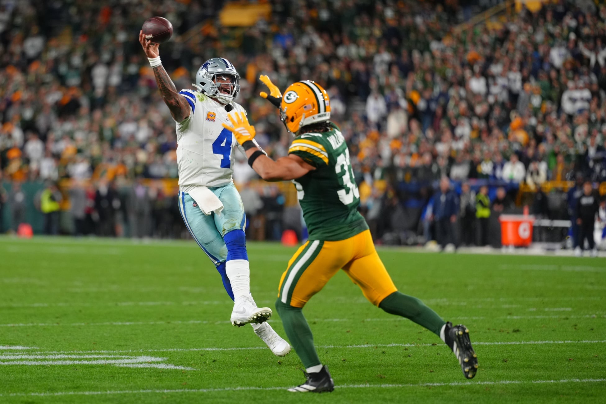 Monday Night Football picks for Dallas Cowboys vs Philadelphia Eagles Dak Prescott