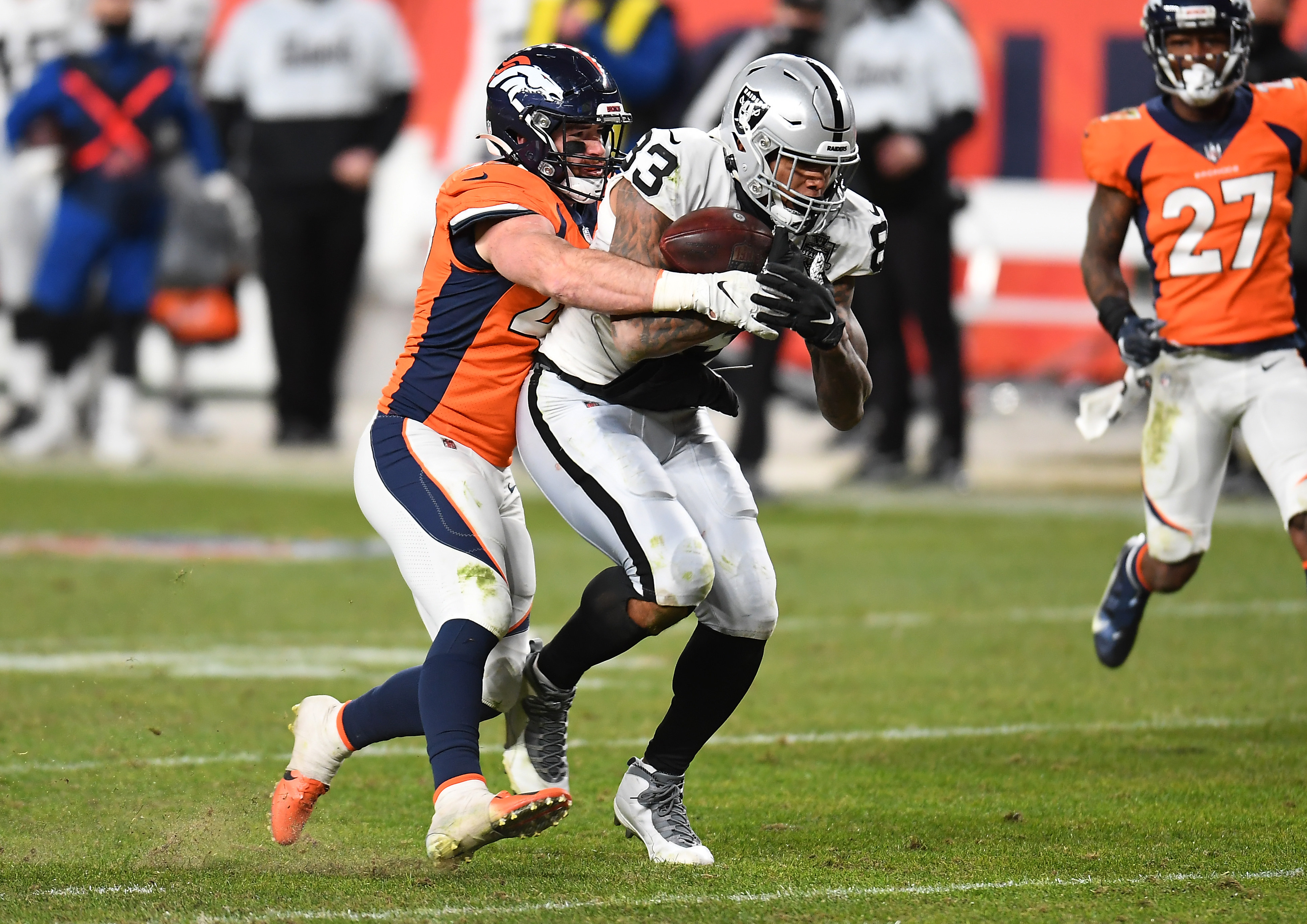 Monday Night Football picks Darren Waller Las Vegas Raiders