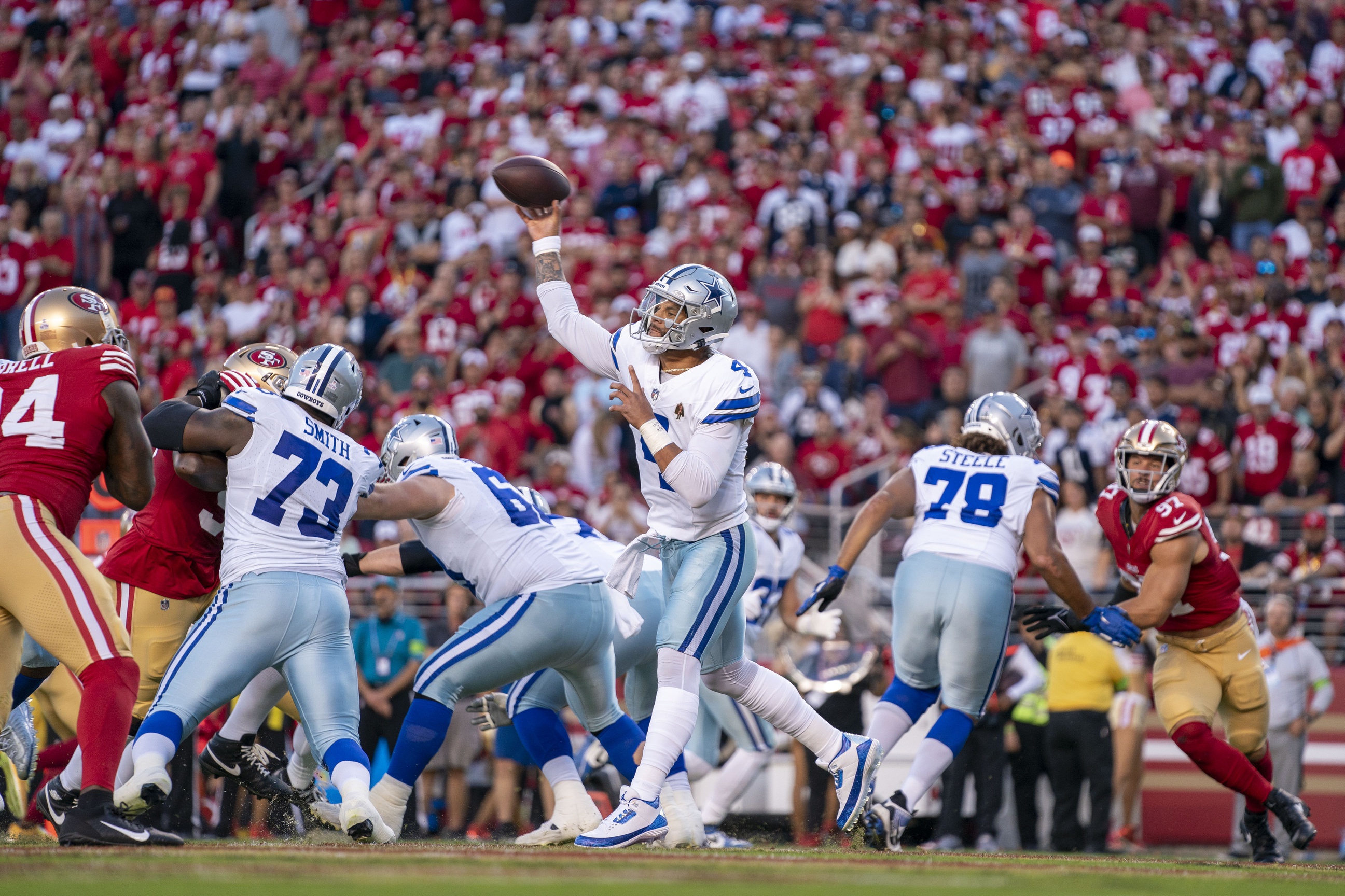 Monday Night Football predictions Dallas Cowboys vs Los Angeles Chargers Dak Prescott