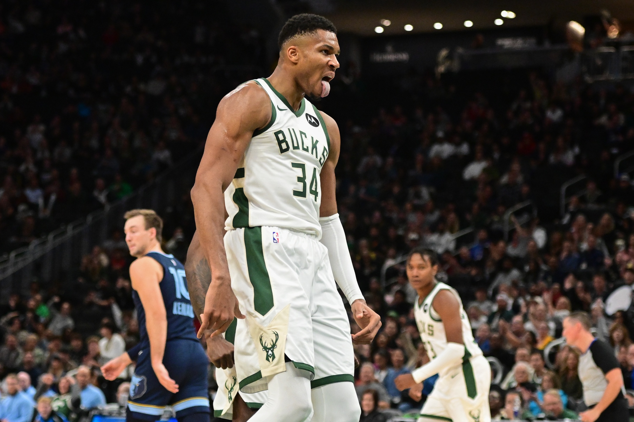 nba picks Giannis Antetokounmpo Milwaukee Bucks predictions best bet odds