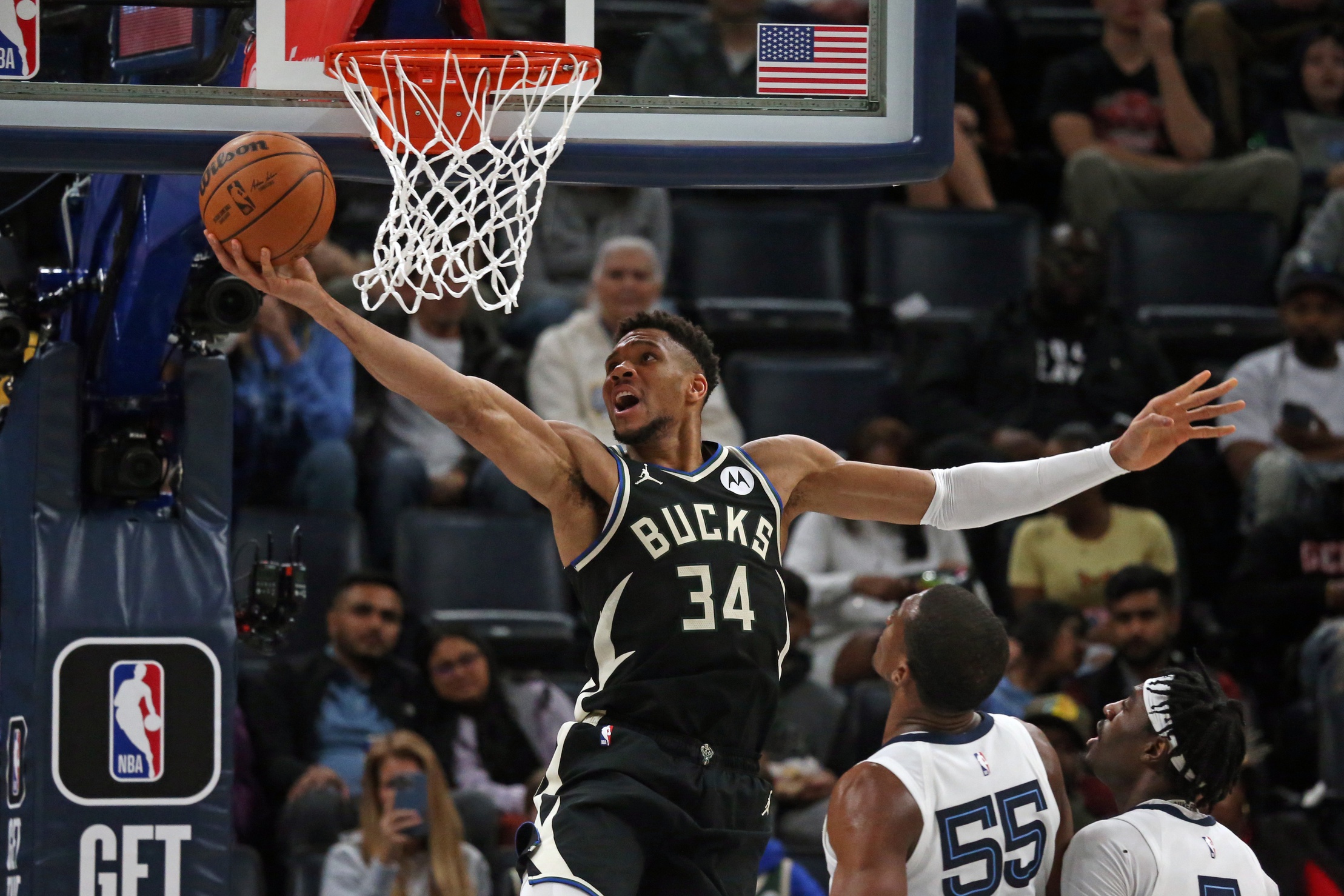 nba picks Giannis Antetokounmpo Milwaukee Bucks predictions best bet odds