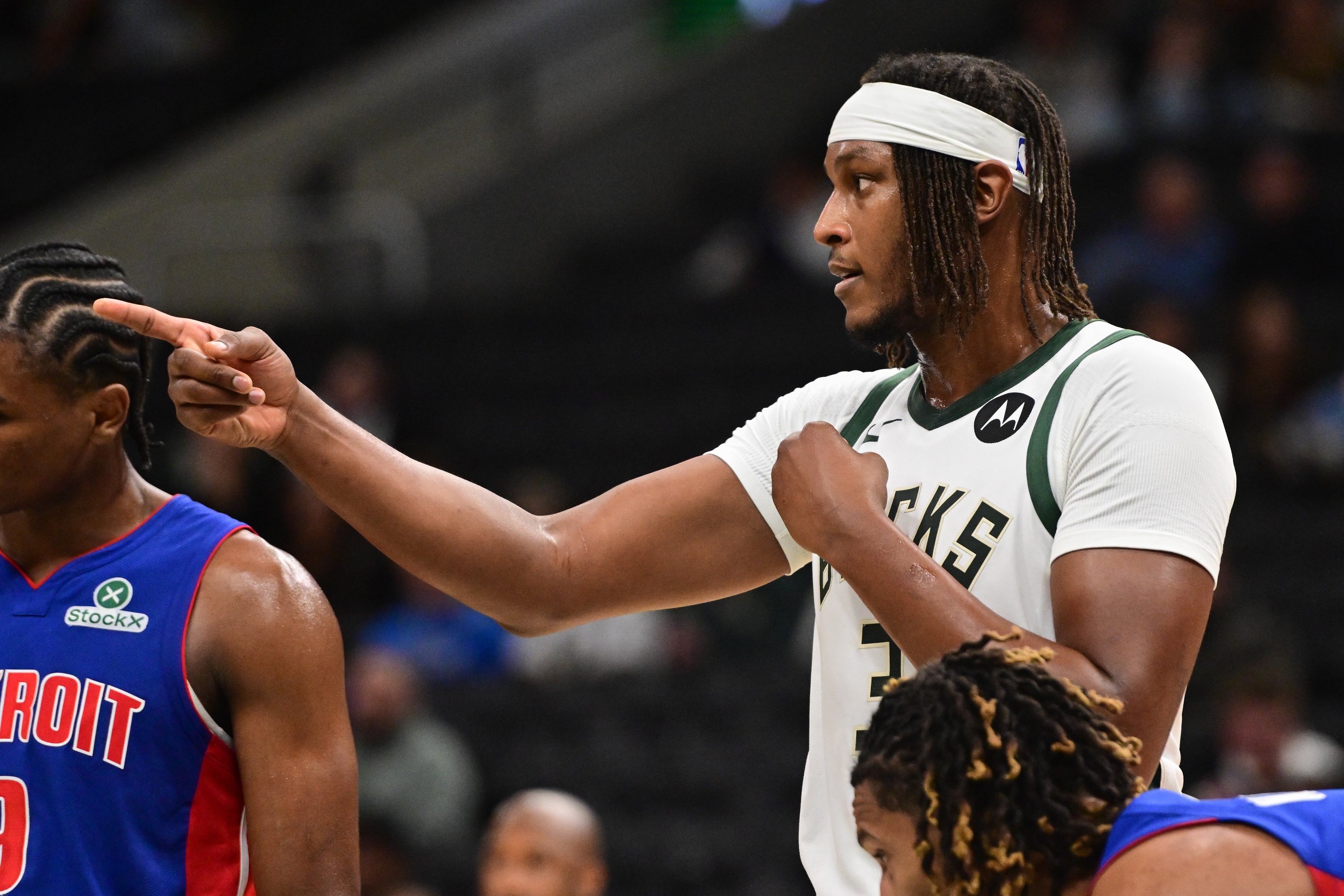 nba picks Myles Turner Milwaukee Bucks predictions best bet odds