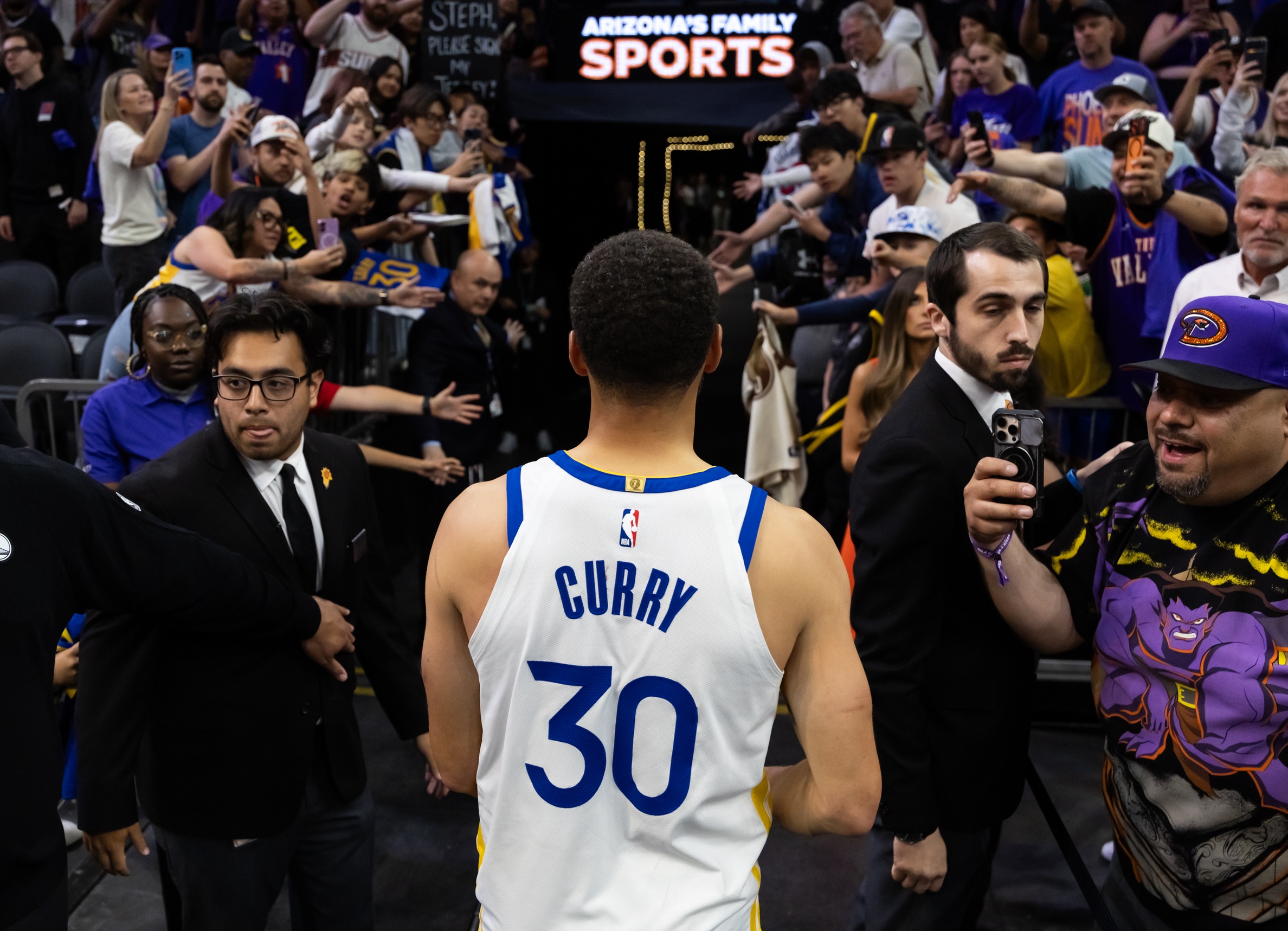 NBA teams to tail or fade against the spread Stephen Curry Golden State