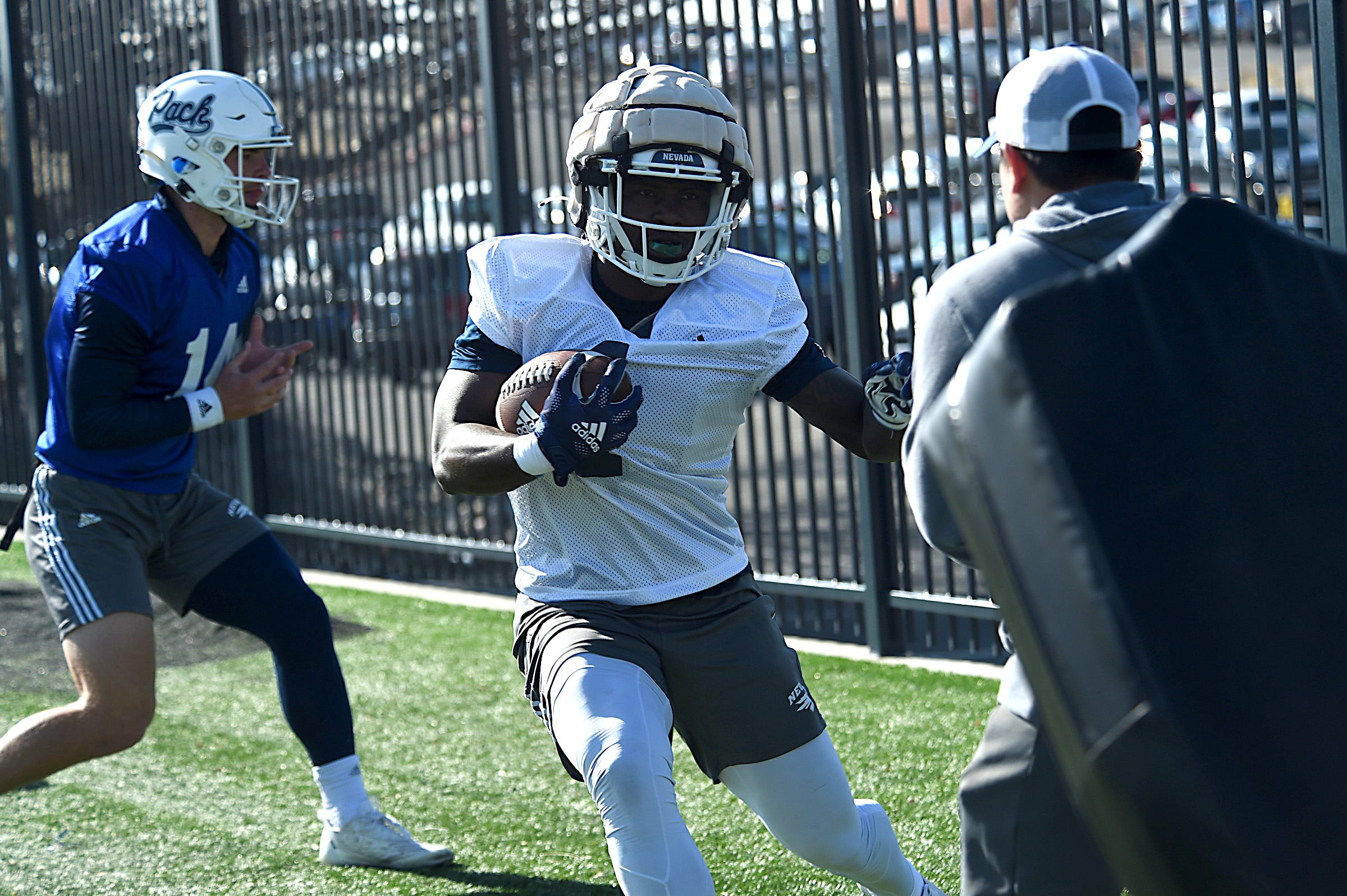 NCAA football picks fading the Top 25 Sean Dollars Nevada Wolf Pack