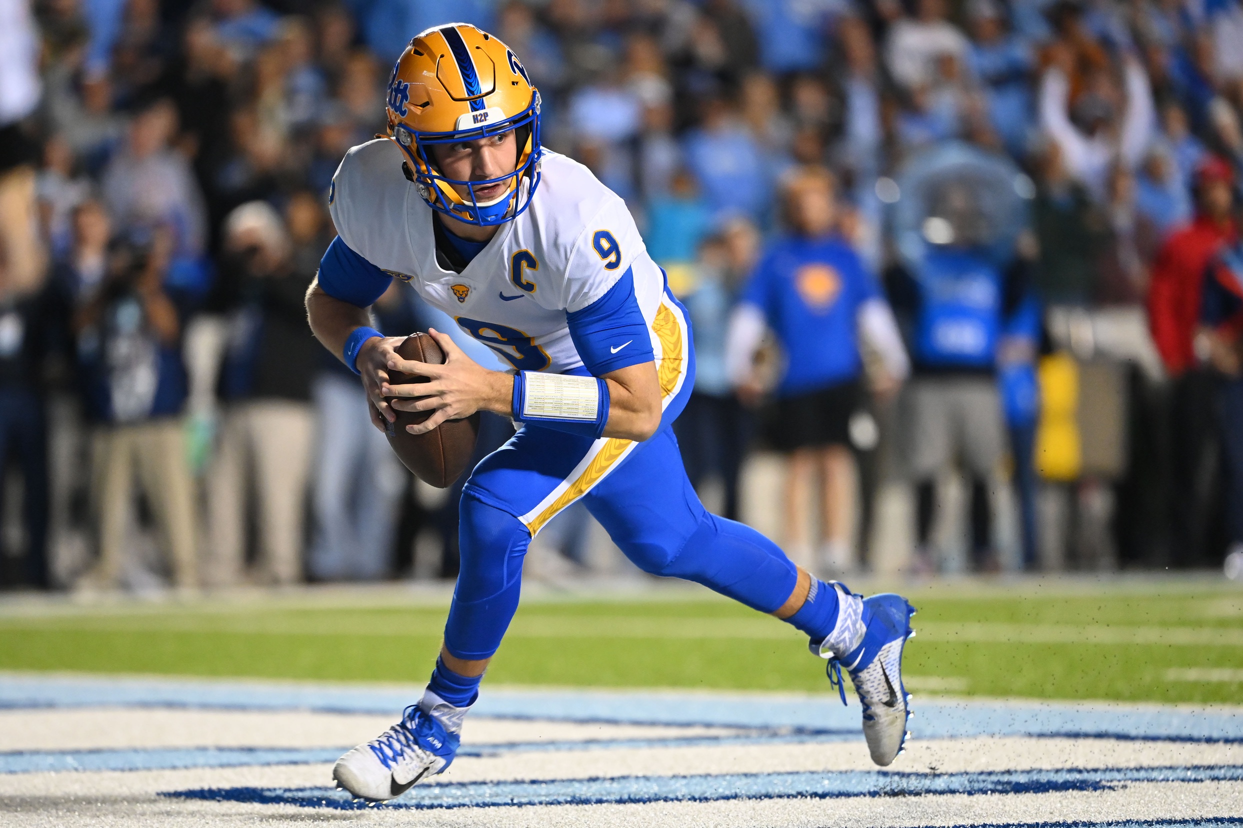 NCAA football predictions Week 10 opening line report Kedon Slovis